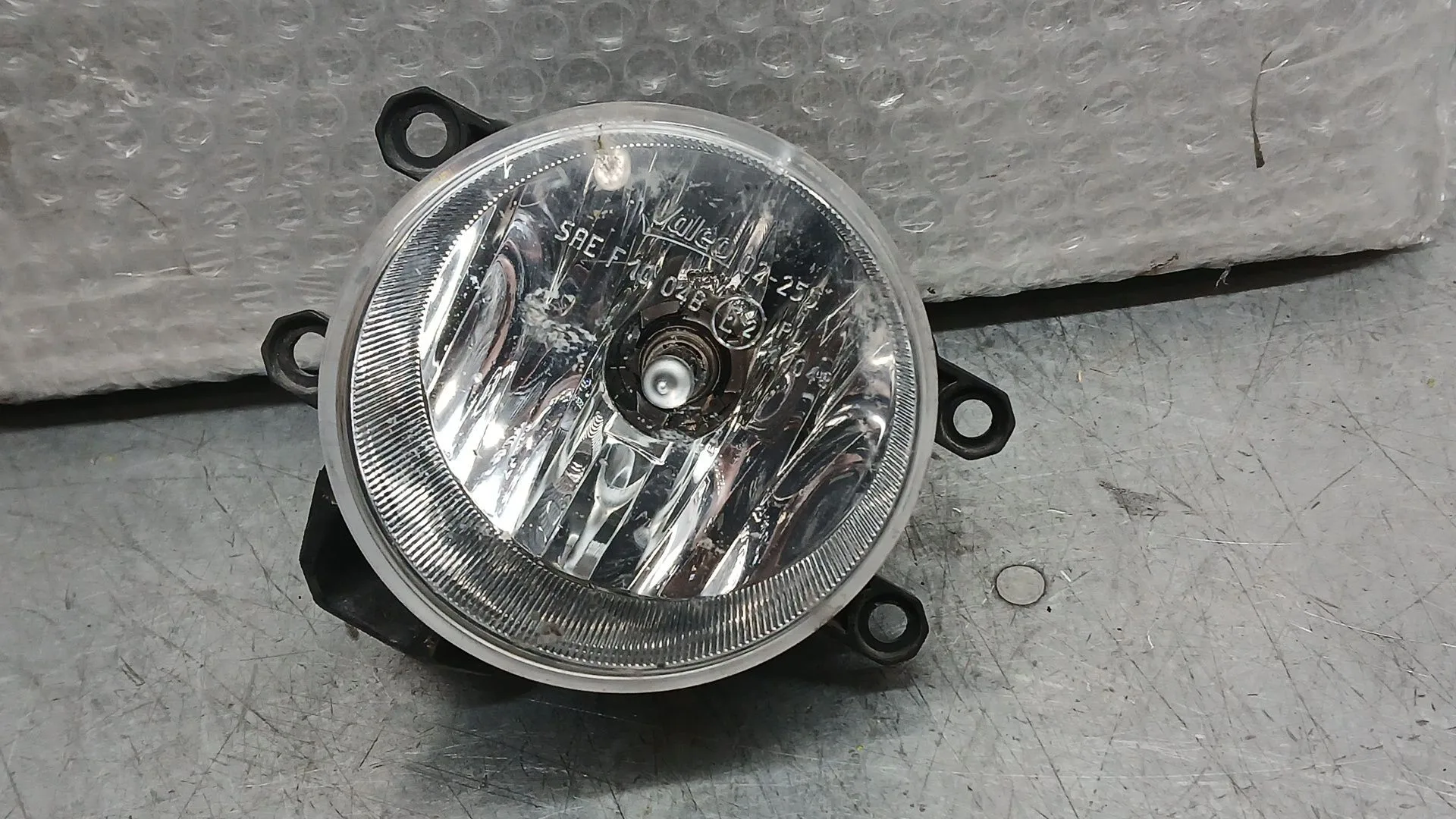 Faro Antiniebla Izquierdo para Toyota Yaris (_P13_)