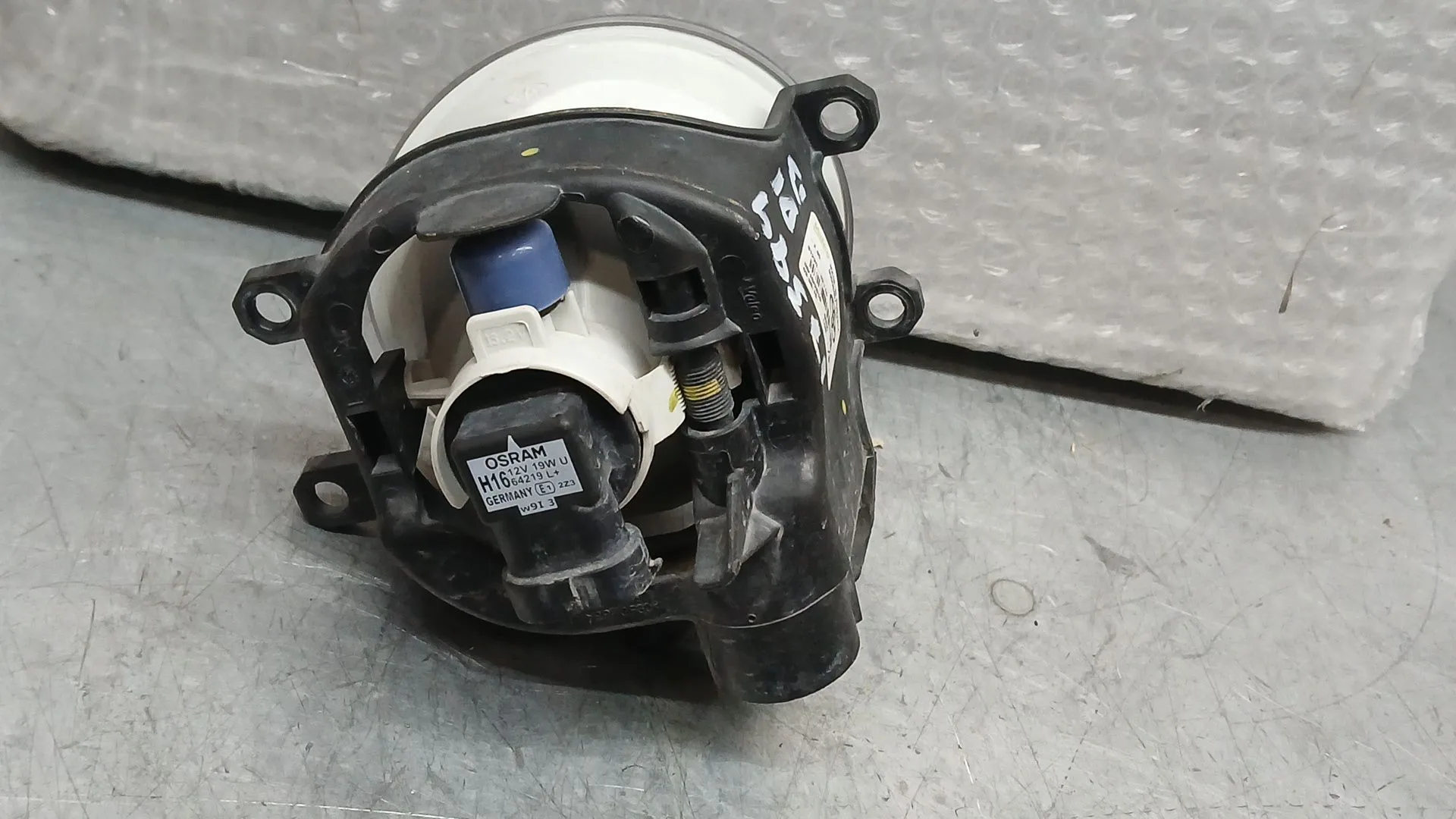 Faro Antiniebla Izquierdo para Toyota Yaris (_P13_)