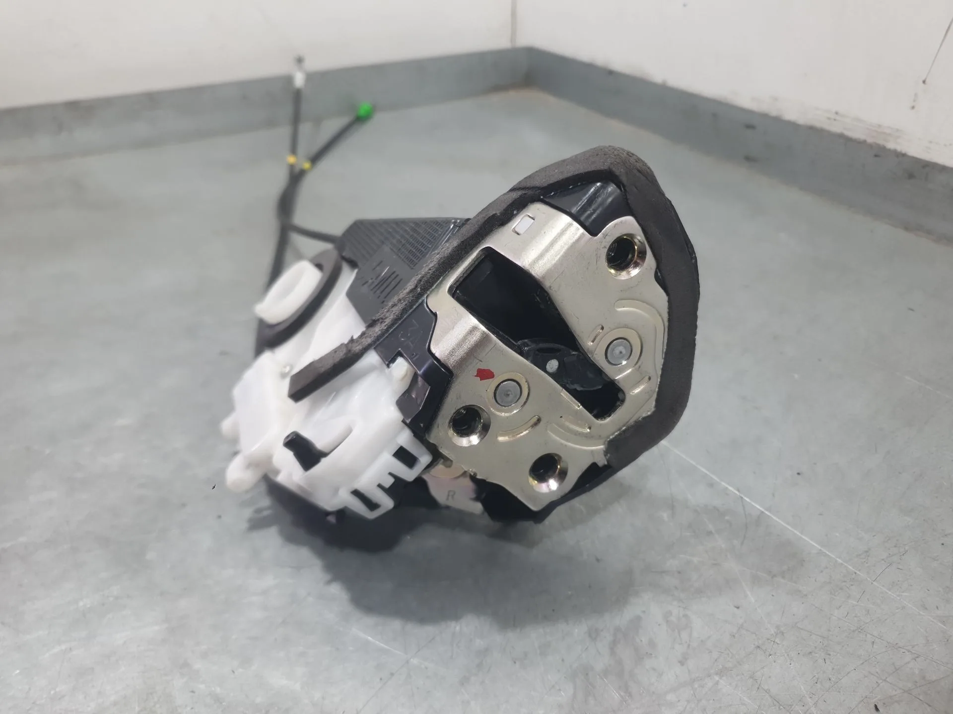 Cerradura Puerta Trasera Derecha para Toyota Yaris (_P13_)