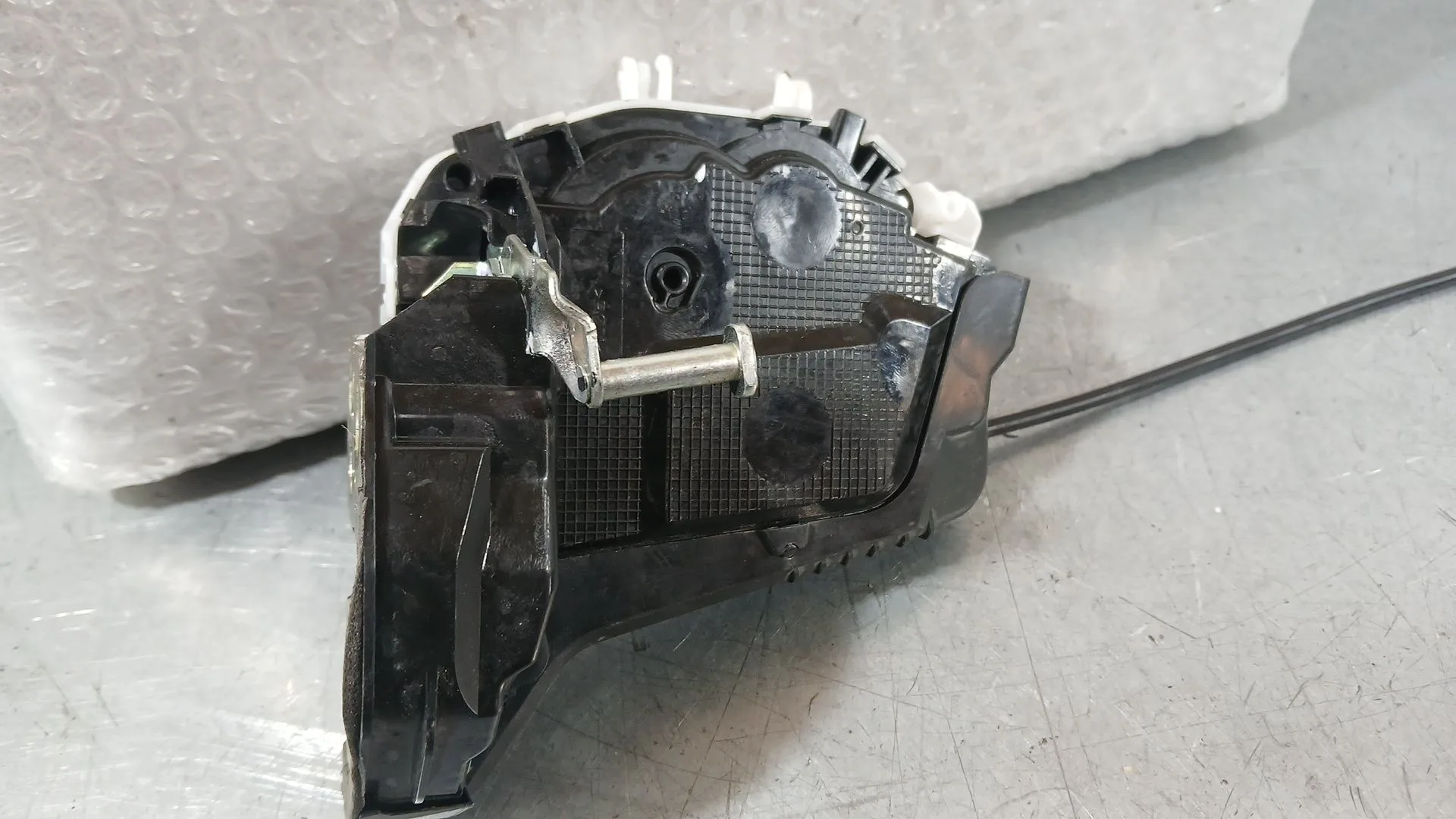 Cerradura Puerta Trasera Izquierda para Toyota Yaris (_P13_)