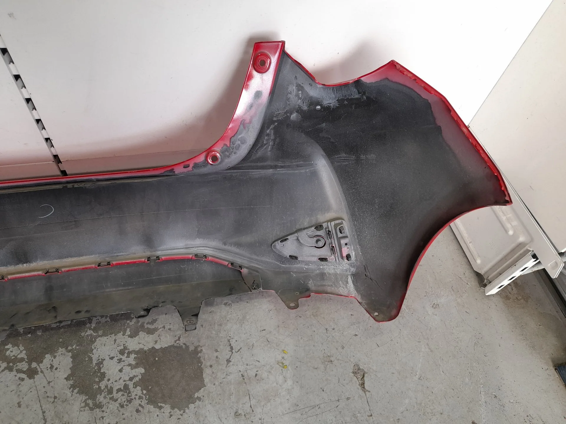 Paragolpes Trasero para Toyota Yaris (_P13_)