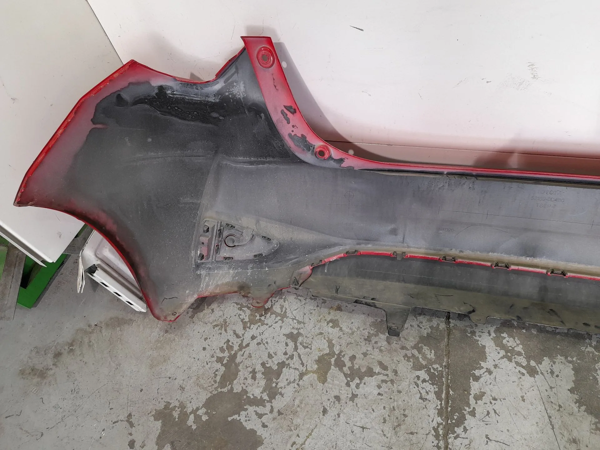 Paragolpes Trasero para Toyota Yaris (_P13_)