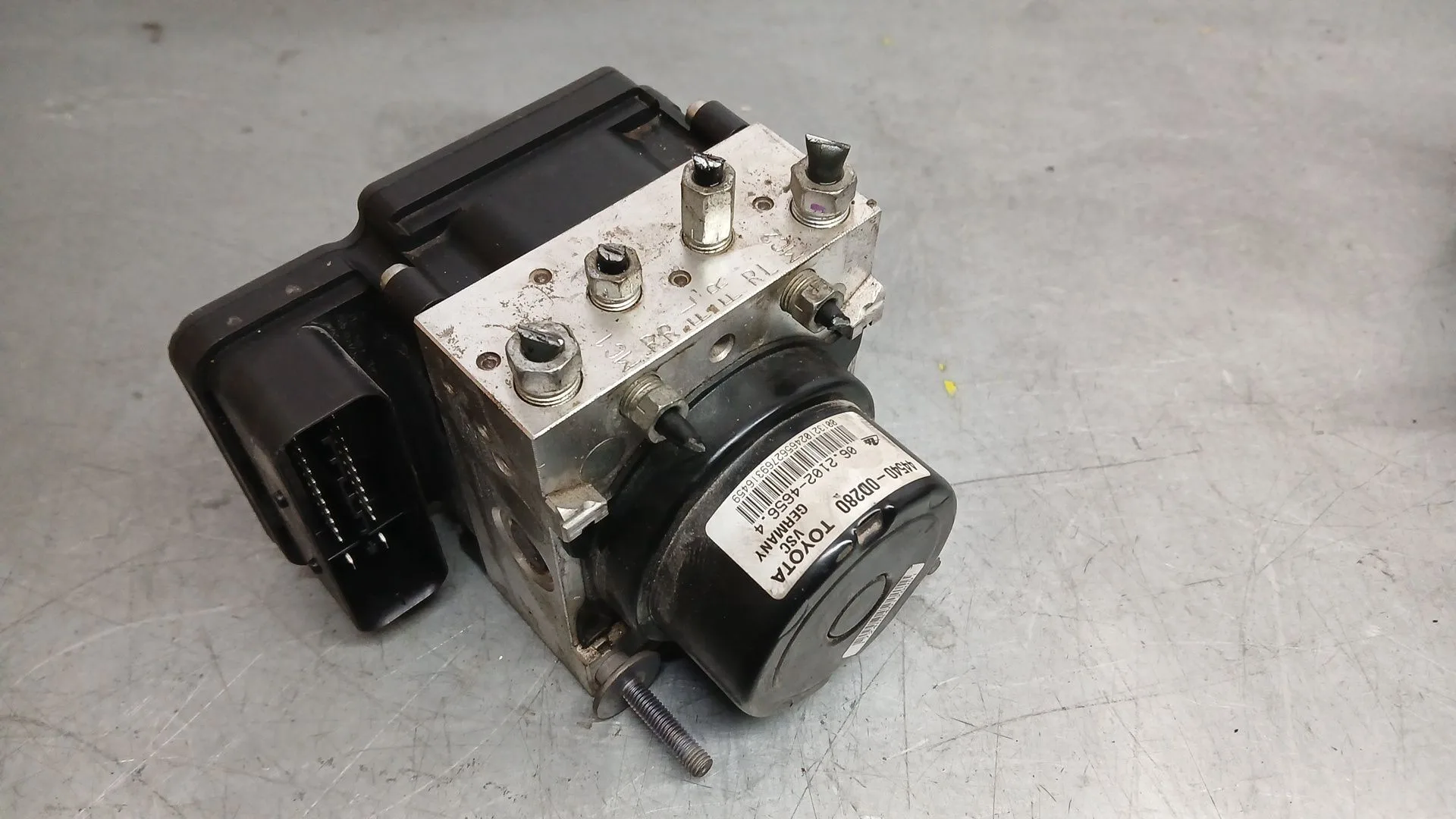 Abs para Toyota Yaris (_P13_)