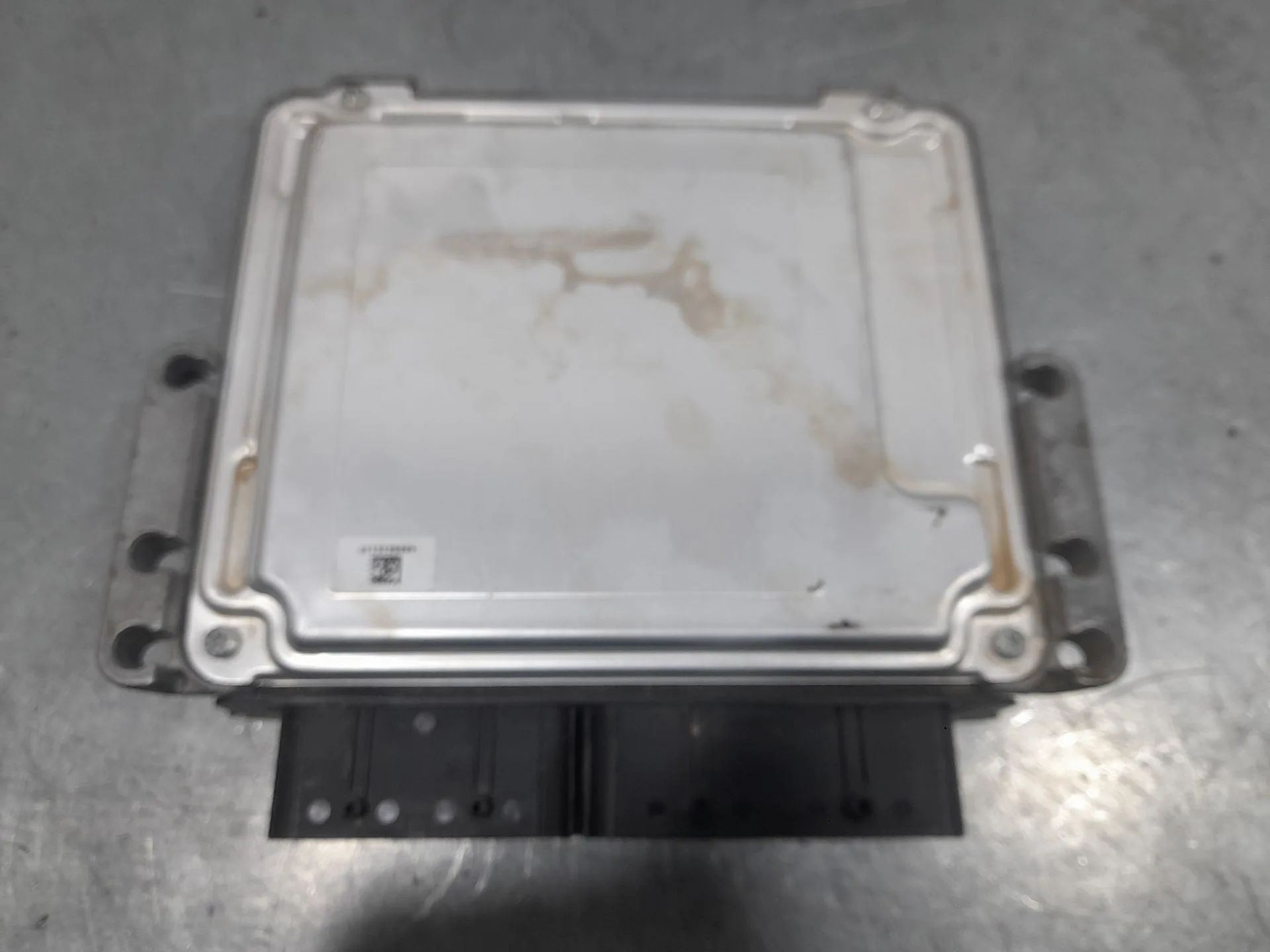 Centralita Motor Uce para Opel Corsa F