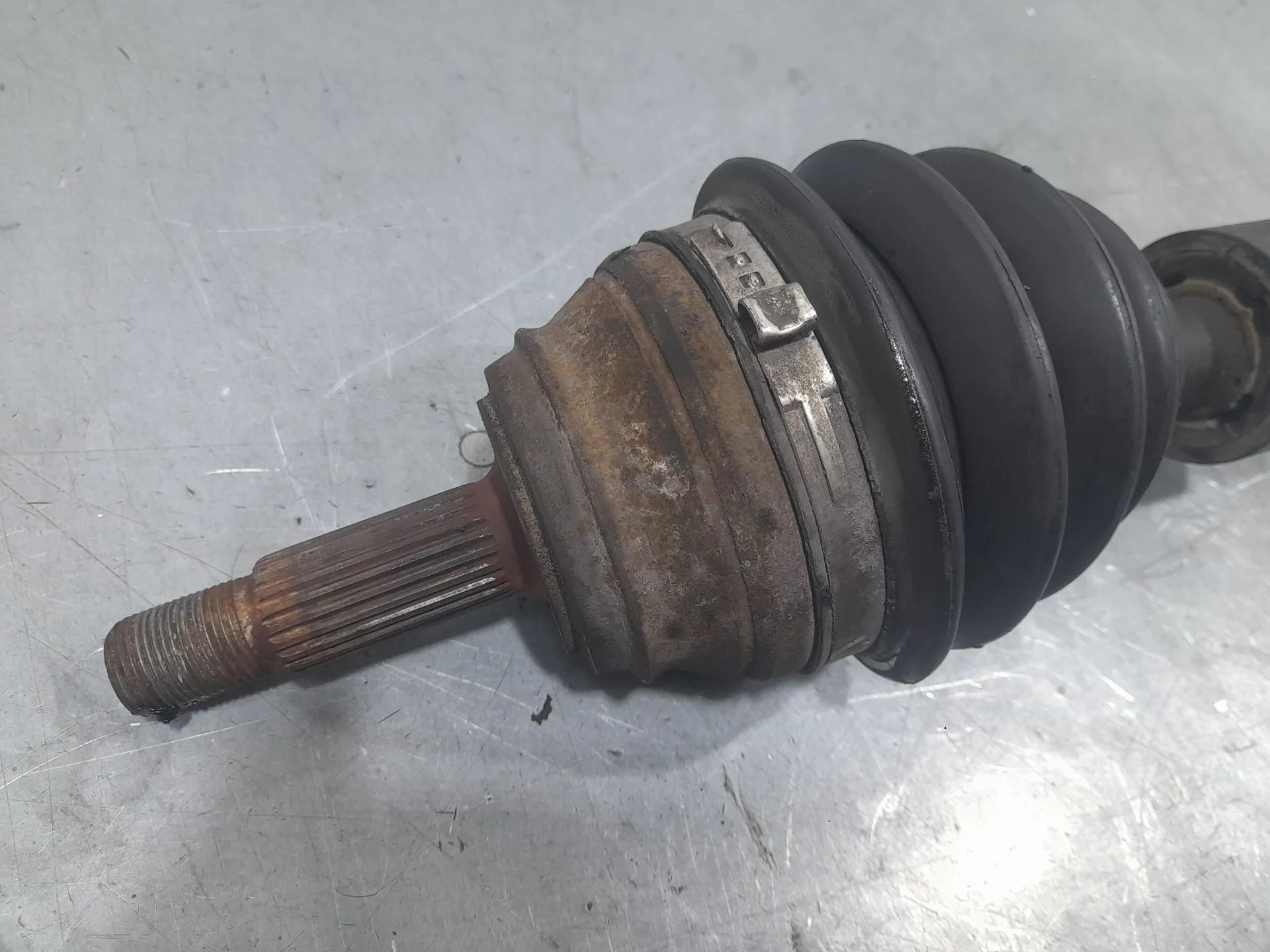 Transmision Delantera Izquierda para Seat Toledo I (1L2)