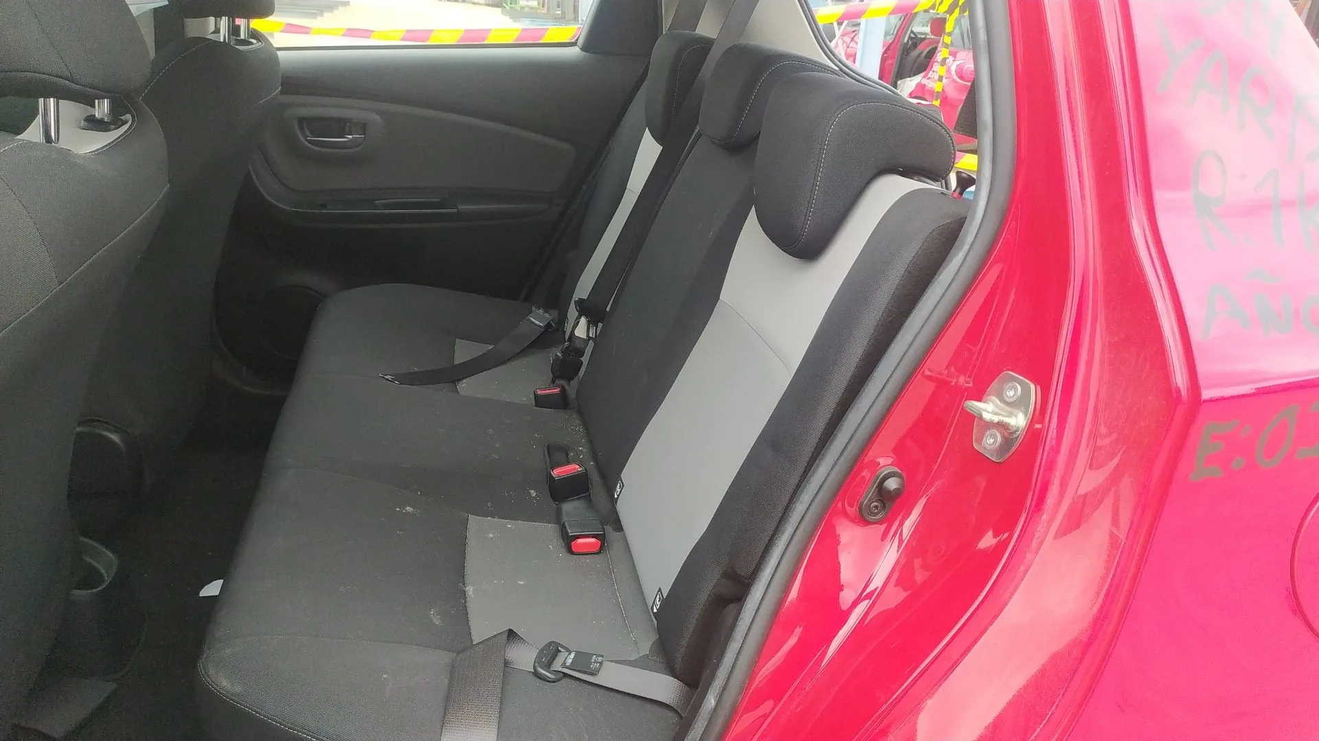 Asientos Traseros para Toyota Yaris (_P13_)