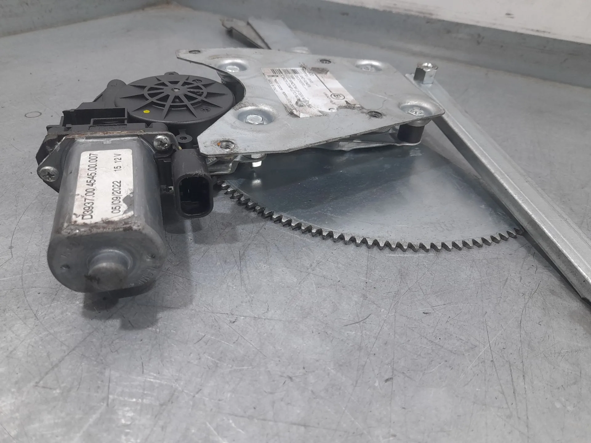 Elevalunas Delantero Derecho para Land Rover Discovery I (Lj)