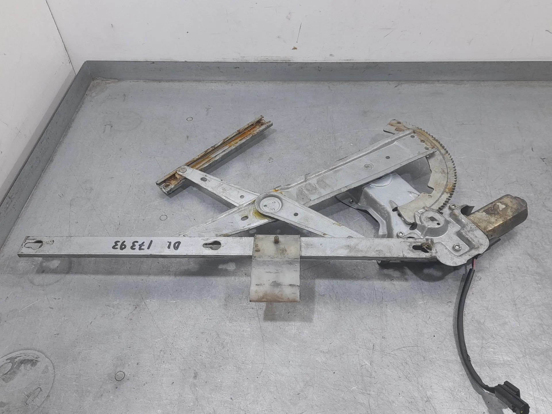 Elevalunas Delantero Izquierdo para Land Rover Discovery I (Lj)