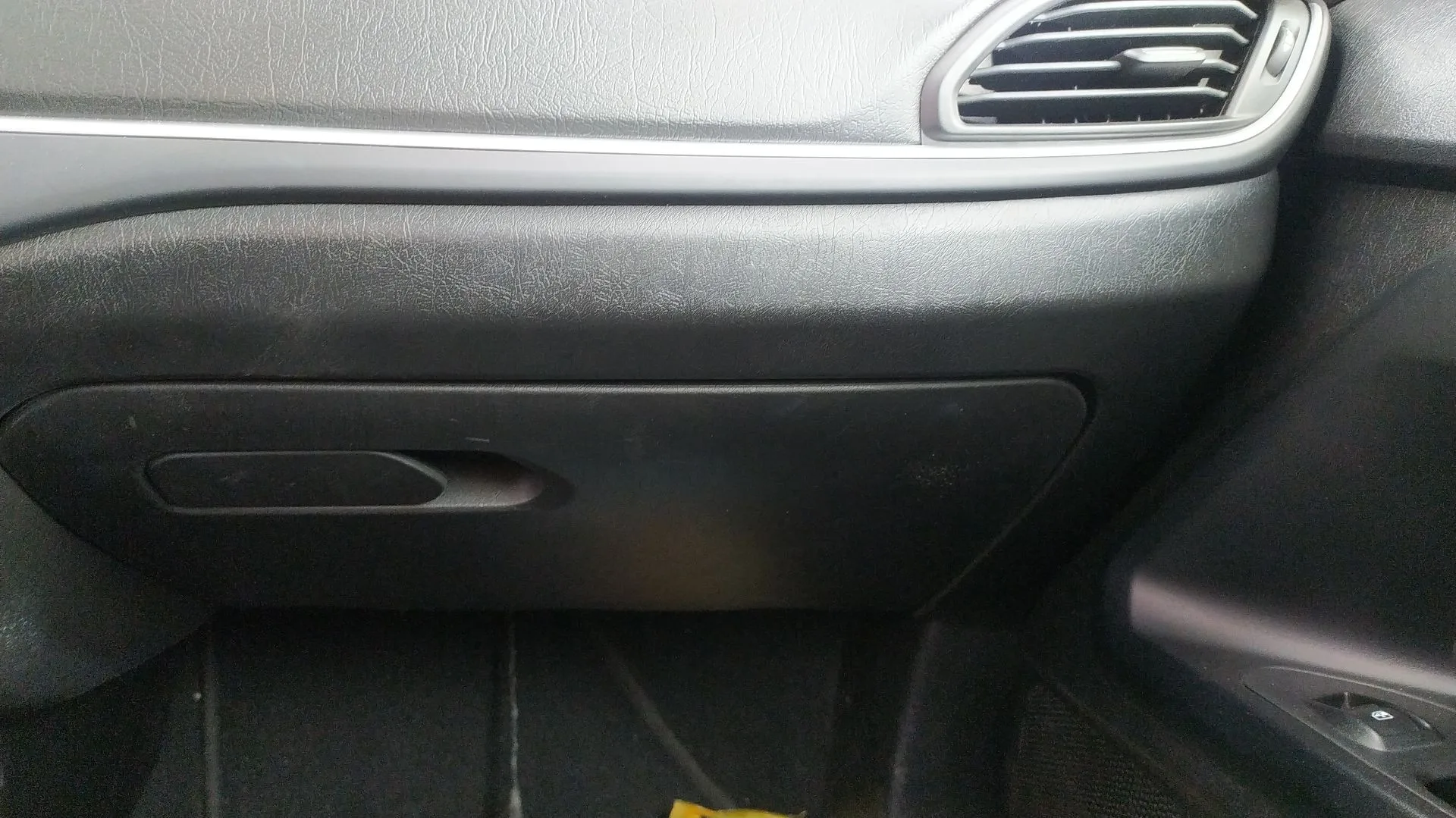 Guantera para Fiat Tipo Hatchback (356_, 357_)