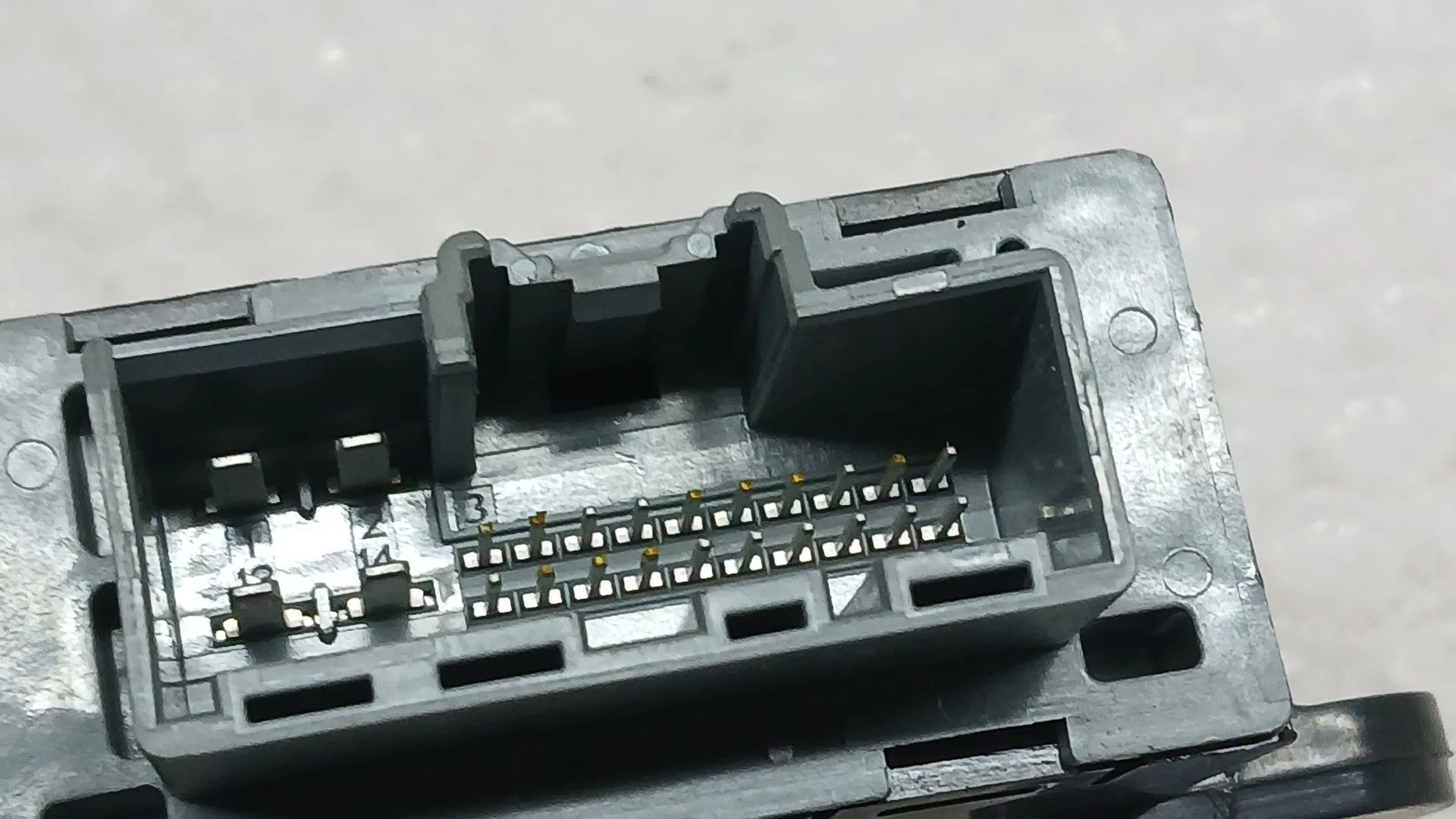 Modulo Electronico para Ford Tourneo Connect / Grand Tourneo Connect V408 Monospace