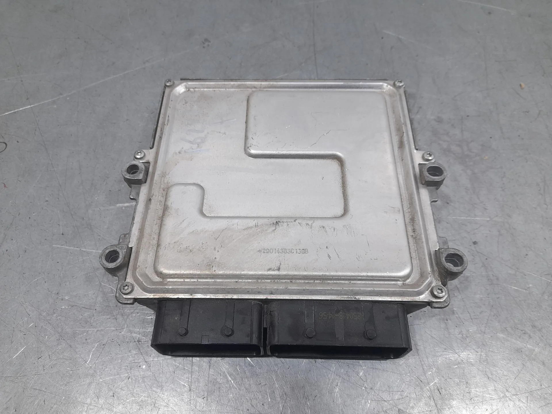 Centralita Motor Uce para Peugeot 3008