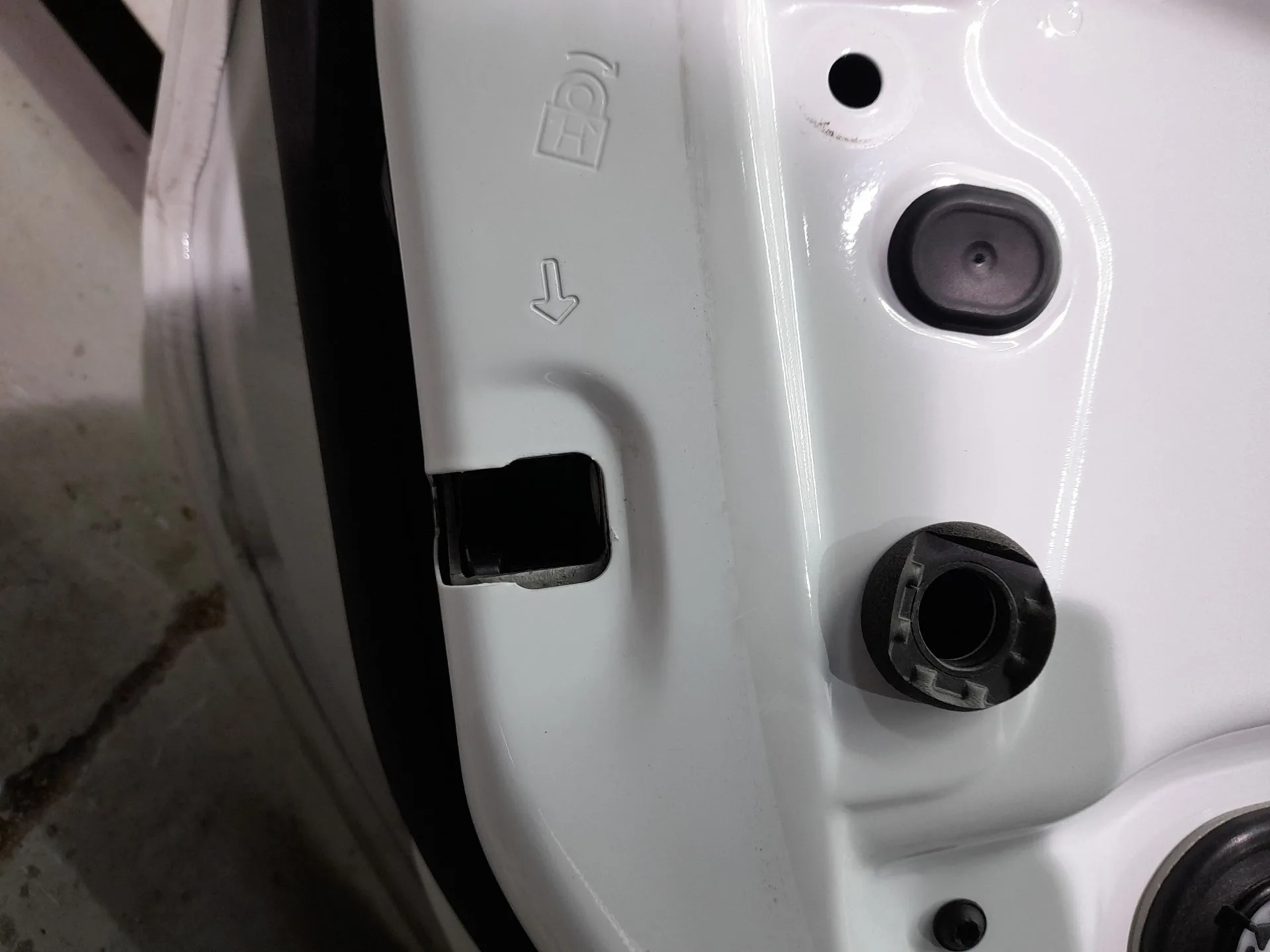 Cerradura Puerta Trasera Izquierda para Ford Fiesta Vii (Hj, Hf)