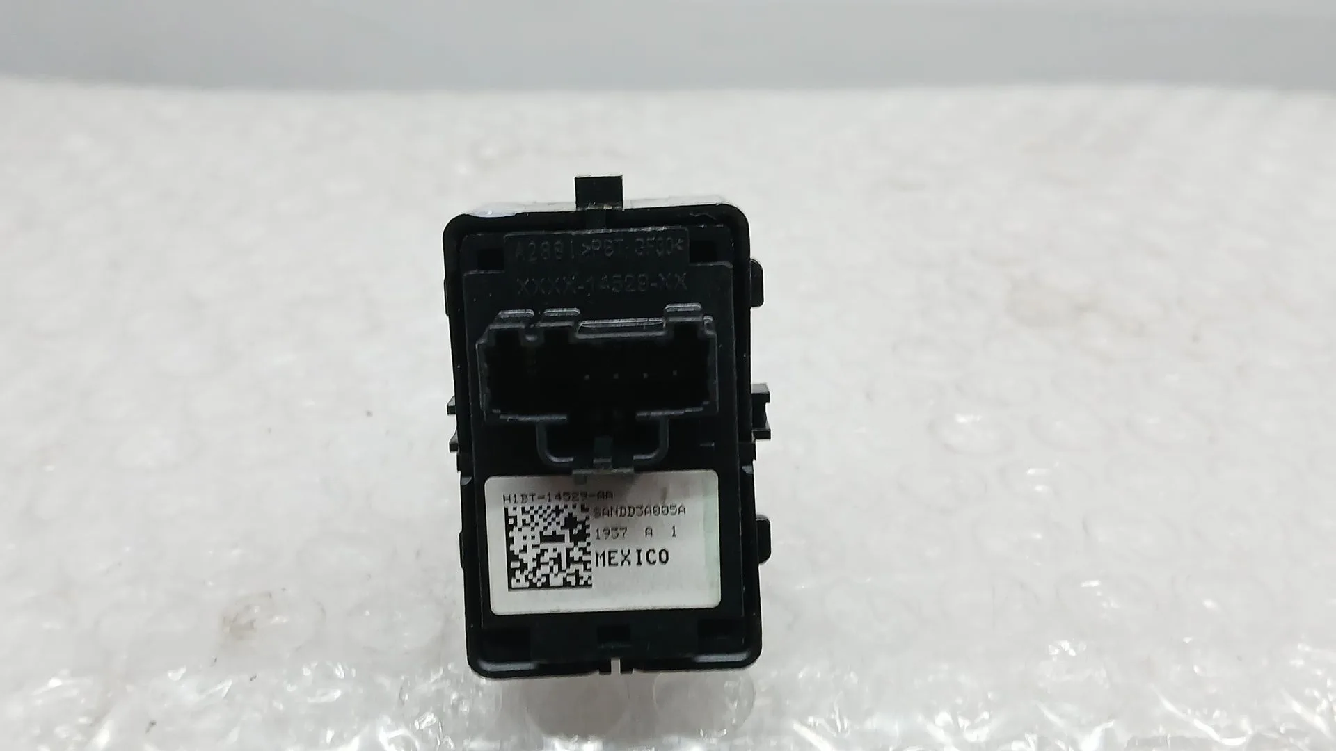 Mando Elevalunas Trasero Derecho para Ford Fiesta Vii (Hj, Hf)
