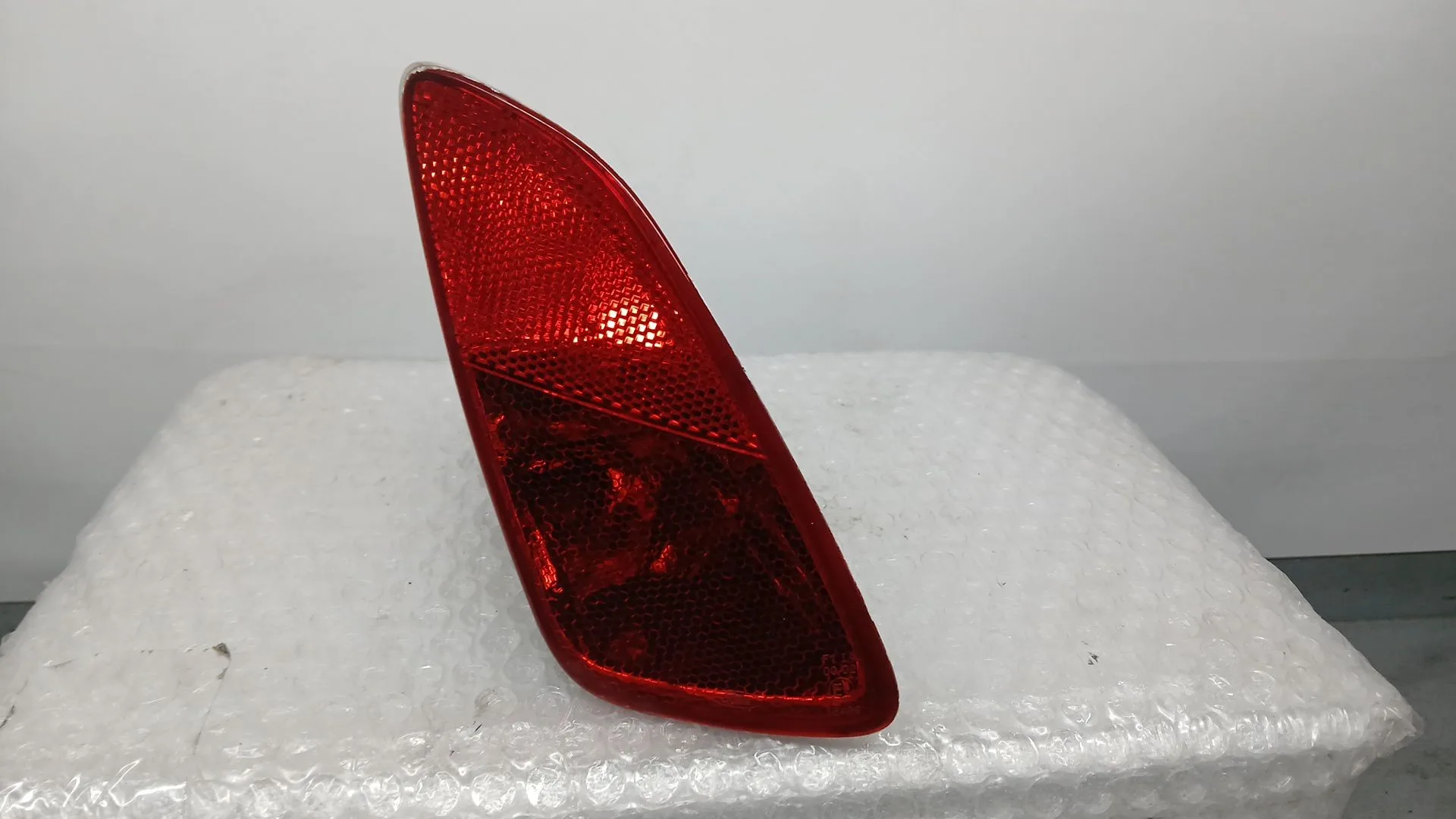 Piloto Trasero Izquierdo Paragolpes para Ford Fiesta Vii (Hj, Hf)
