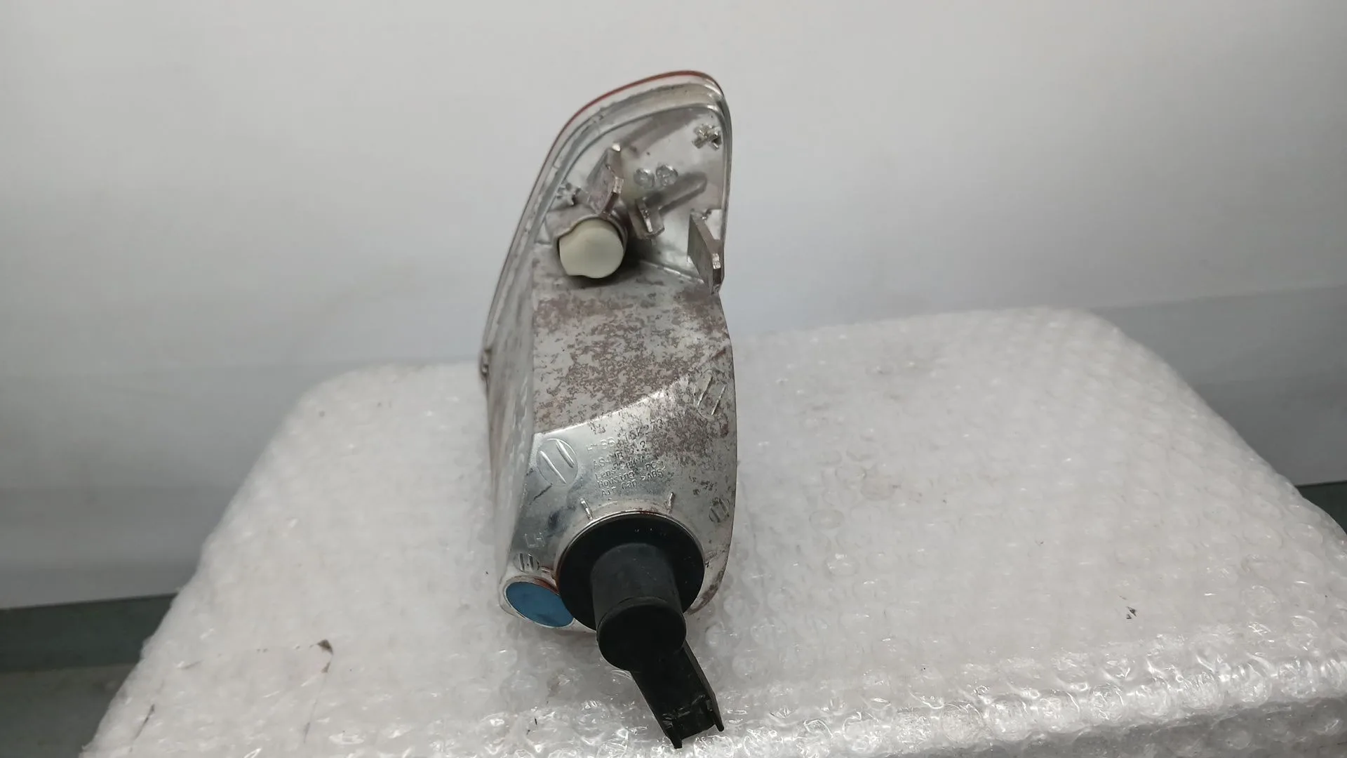 Piloto Trasero Izquierdo Paragolpes para Ford Fiesta Vii (Hj, Hf)