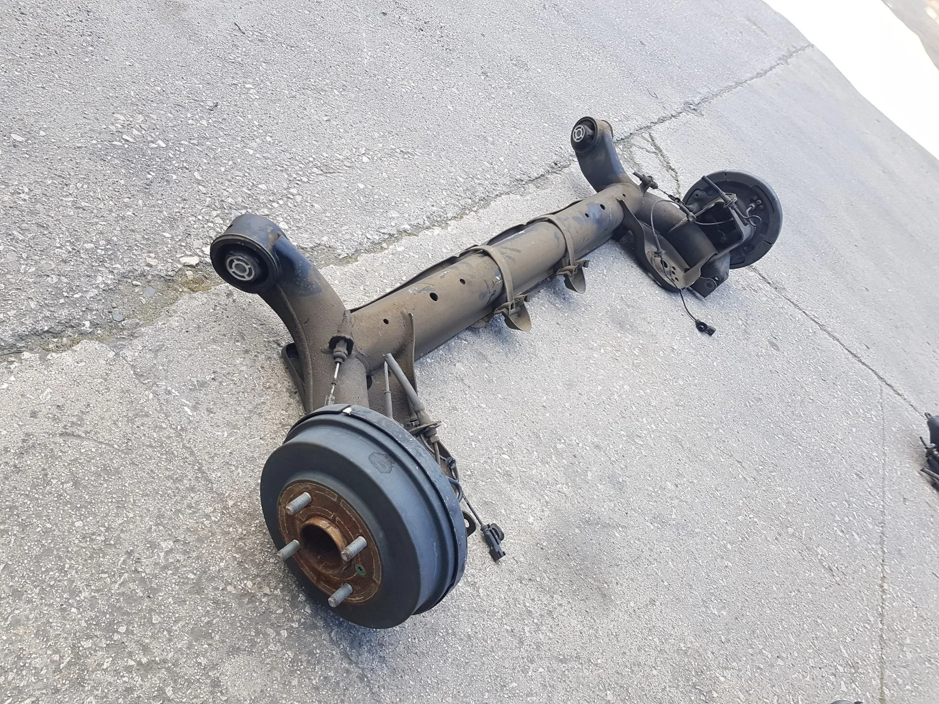 Puente Trasero para Ford Fiesta Vii (Hj, Hf)