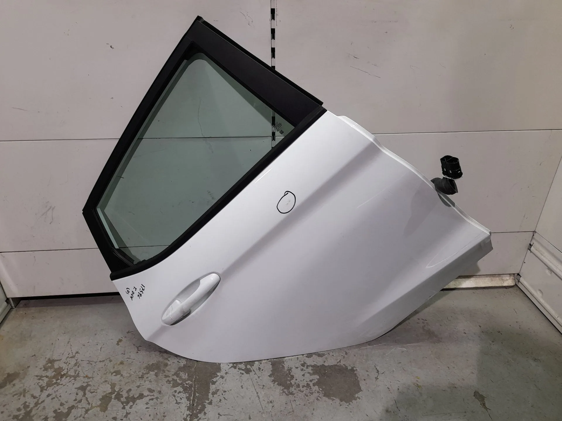 Puerta Trasera Derecha para Ford Fiesta Vii (Hj, Hf)