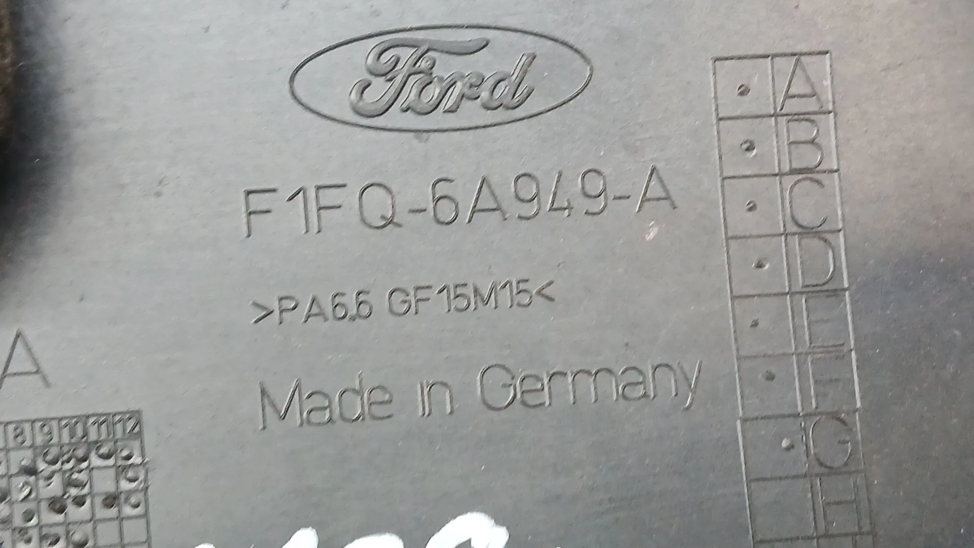 Tapa Motor para Ford Fiesta Vii (Hj, Hf)