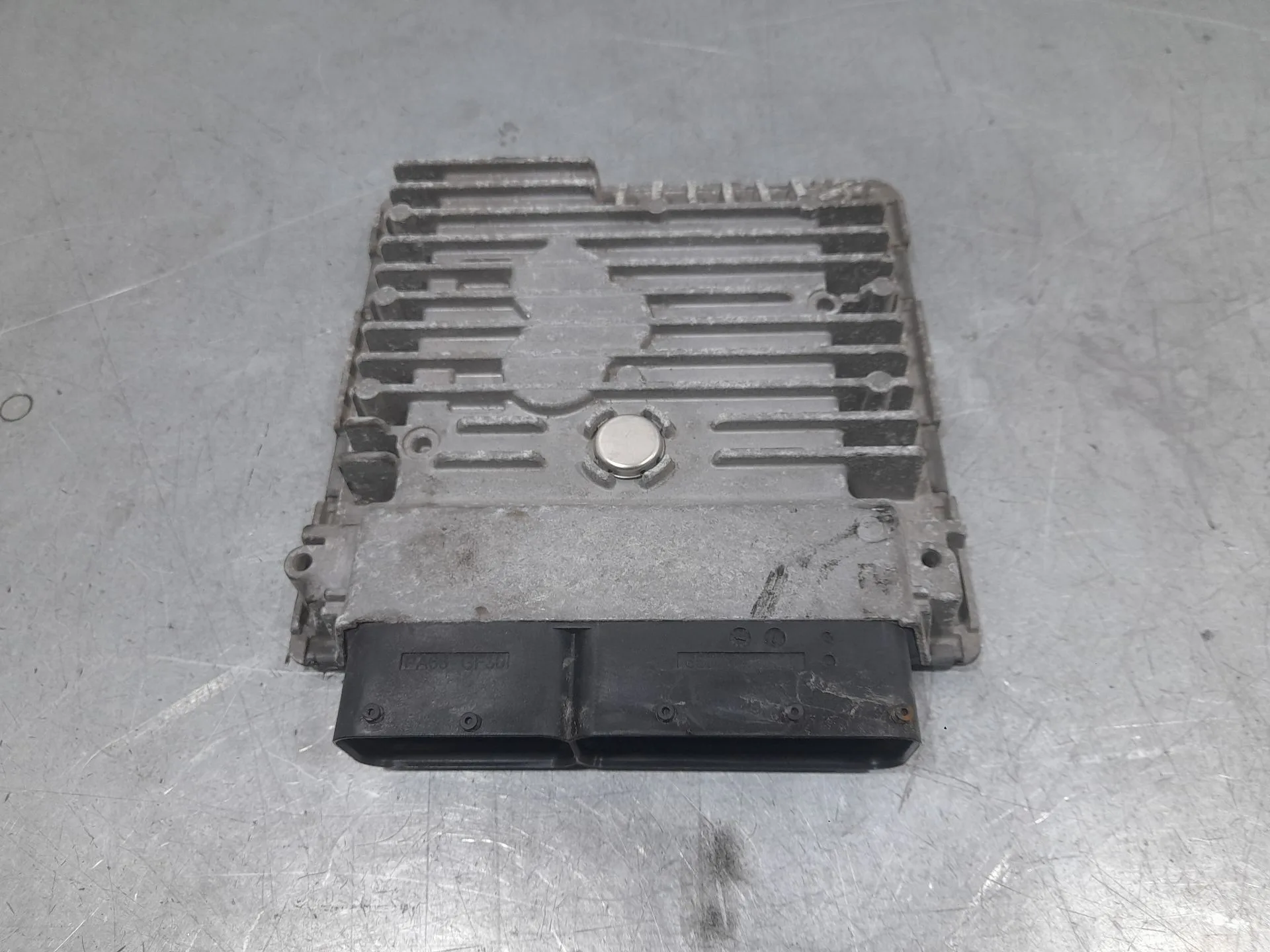 Centralita Motor Uce para Audi A1 (8X)