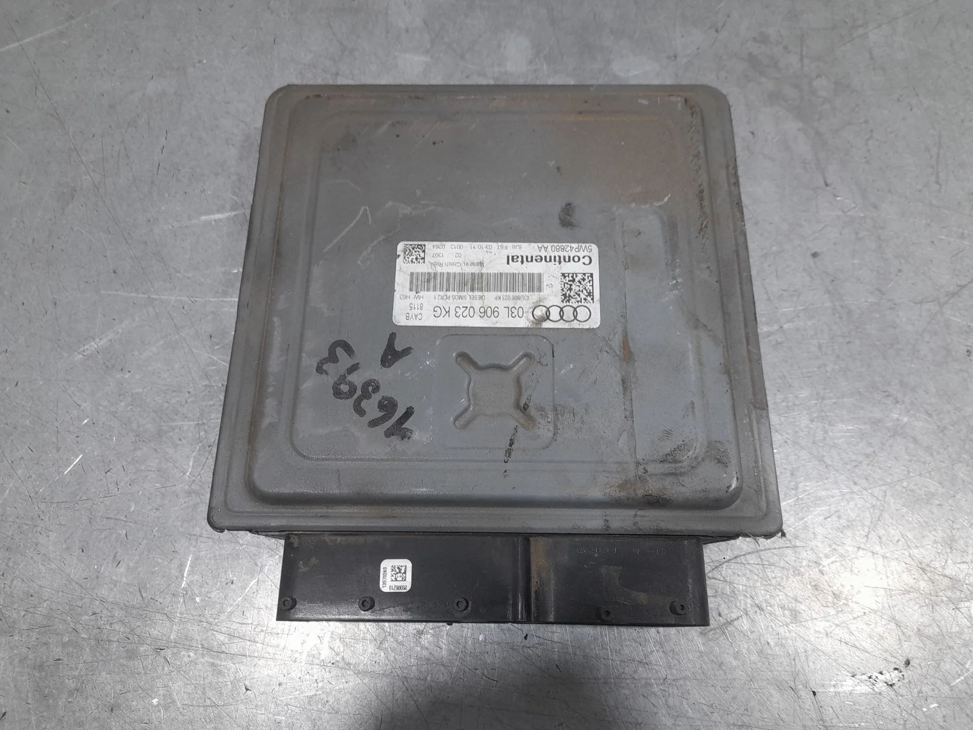 Centralita Motor Uce para Audi A1 (8X)