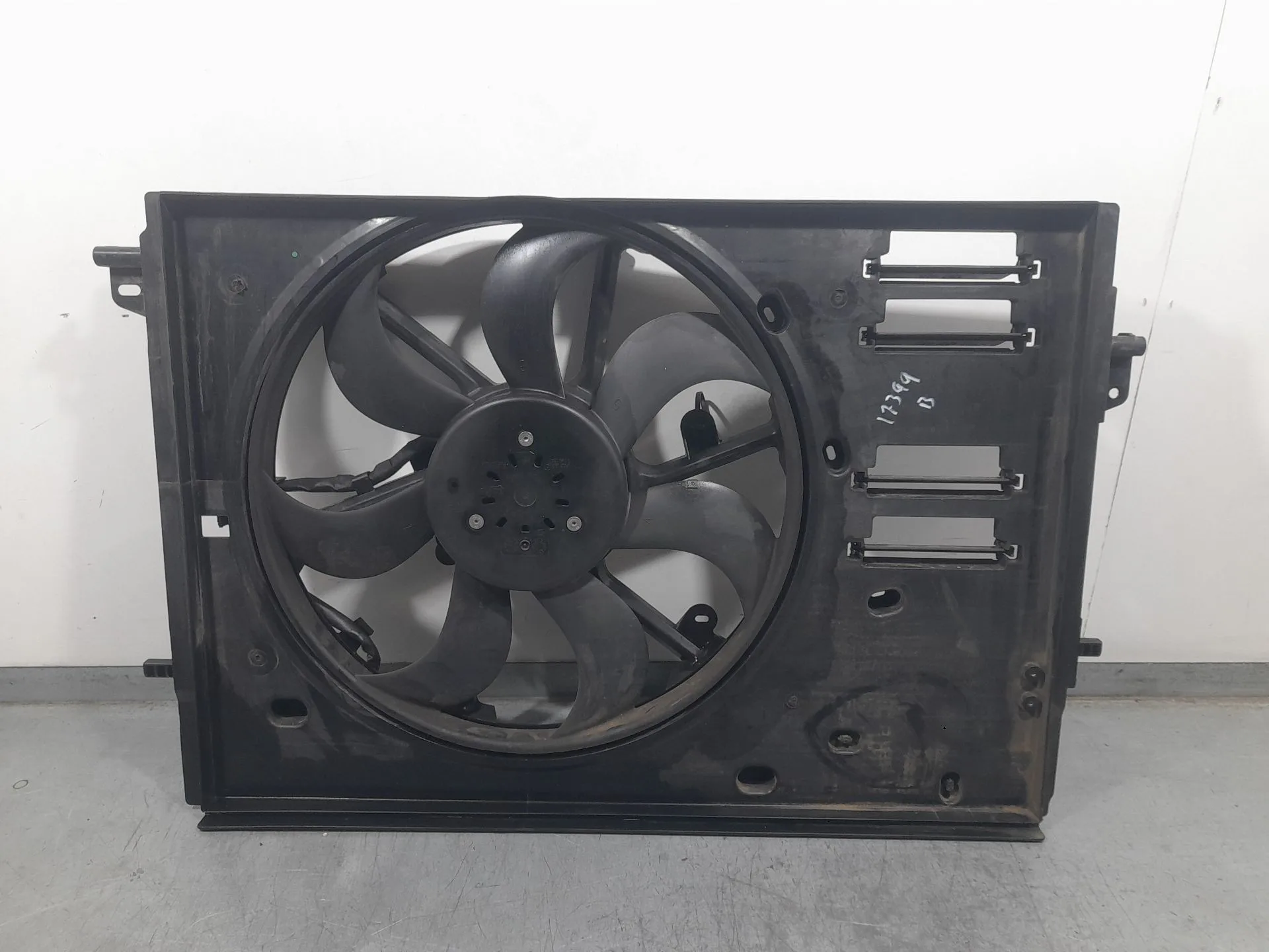 Electroventilador para Renault Kadjar (Ha_, Hl_)