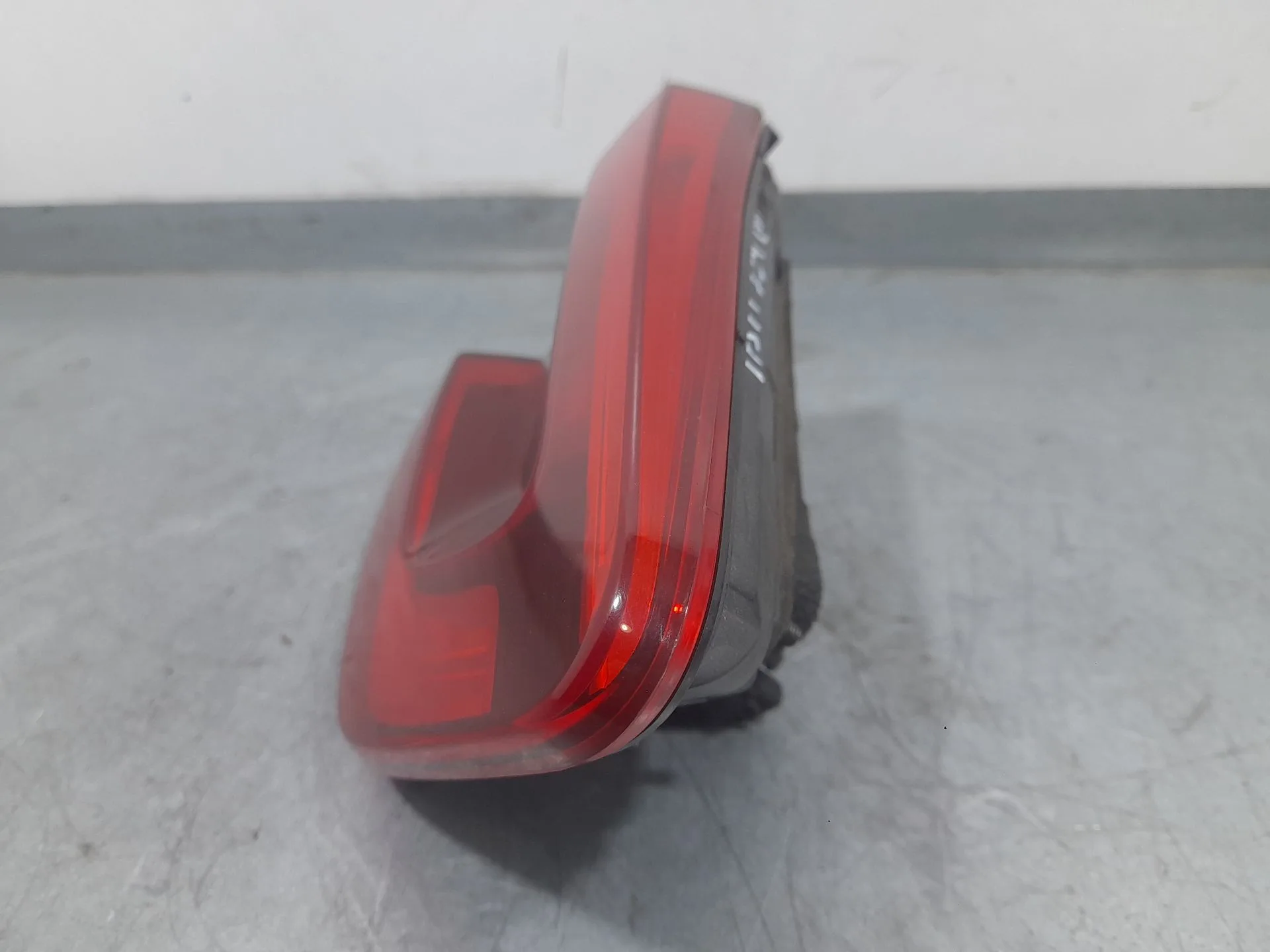Piloto Trasero Izquierdo Interior para Renault Kadjar (Ha_, Hl_)