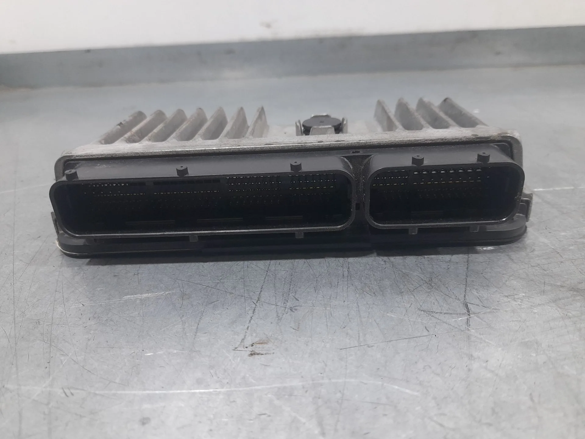 Centralita Motor Uce para Toyota Corolla (E21)