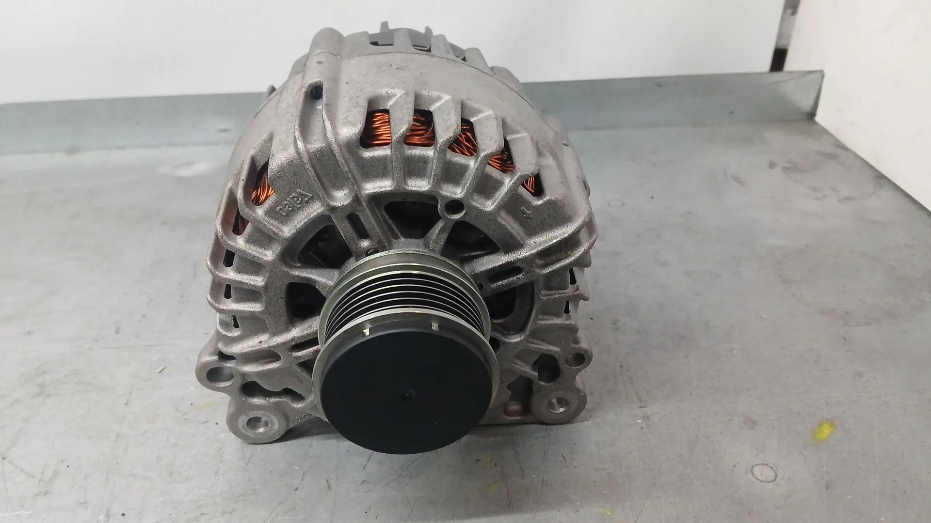 Alternador para Volkswagen Polo V (6R1, 6C1)