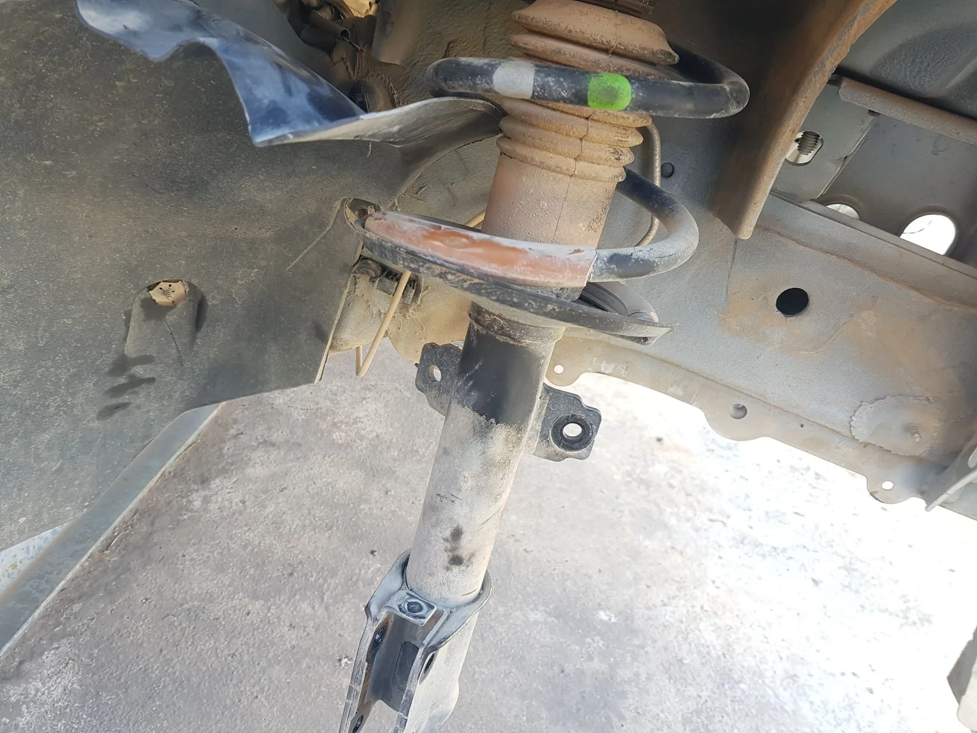 Amortiguador Delantero Derecho para Dacia Duster (Hs_)