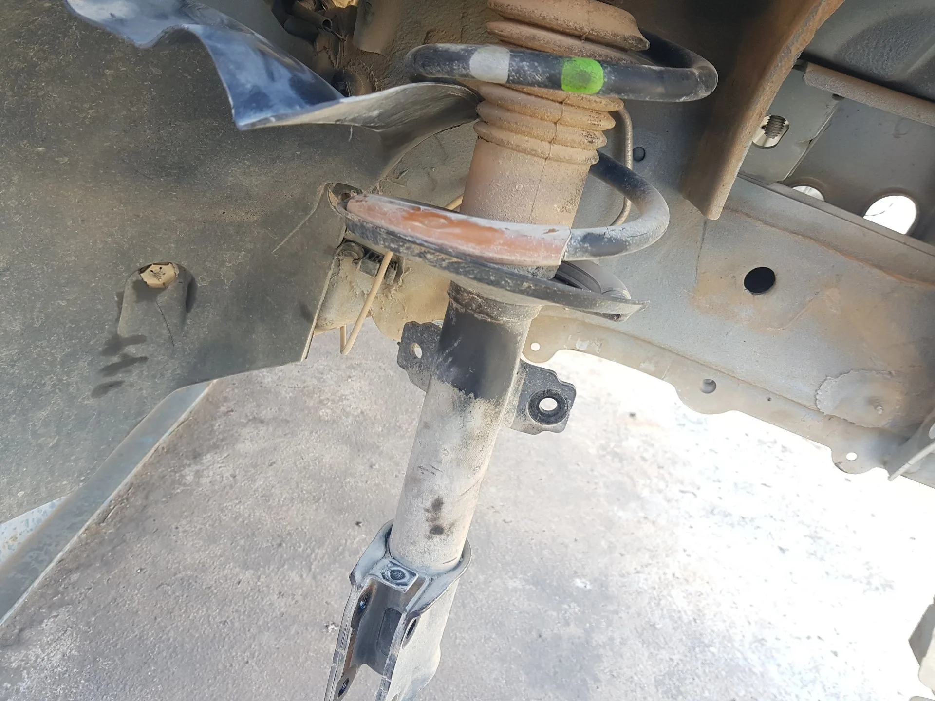 Amortiguador Delantero Derecho para Dacia Duster (Hs_)