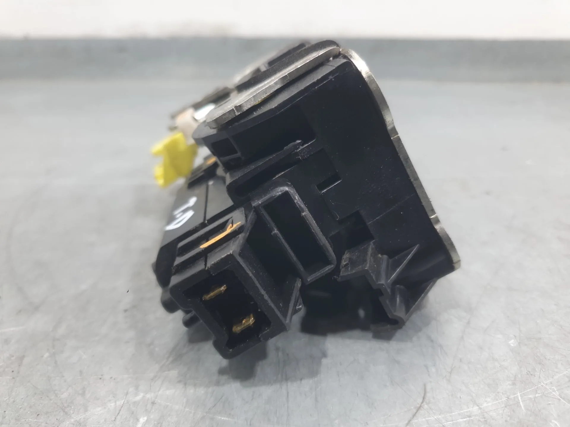 Cerradura Puerta Trasera Derecha para Dacia Duster (Hs_)