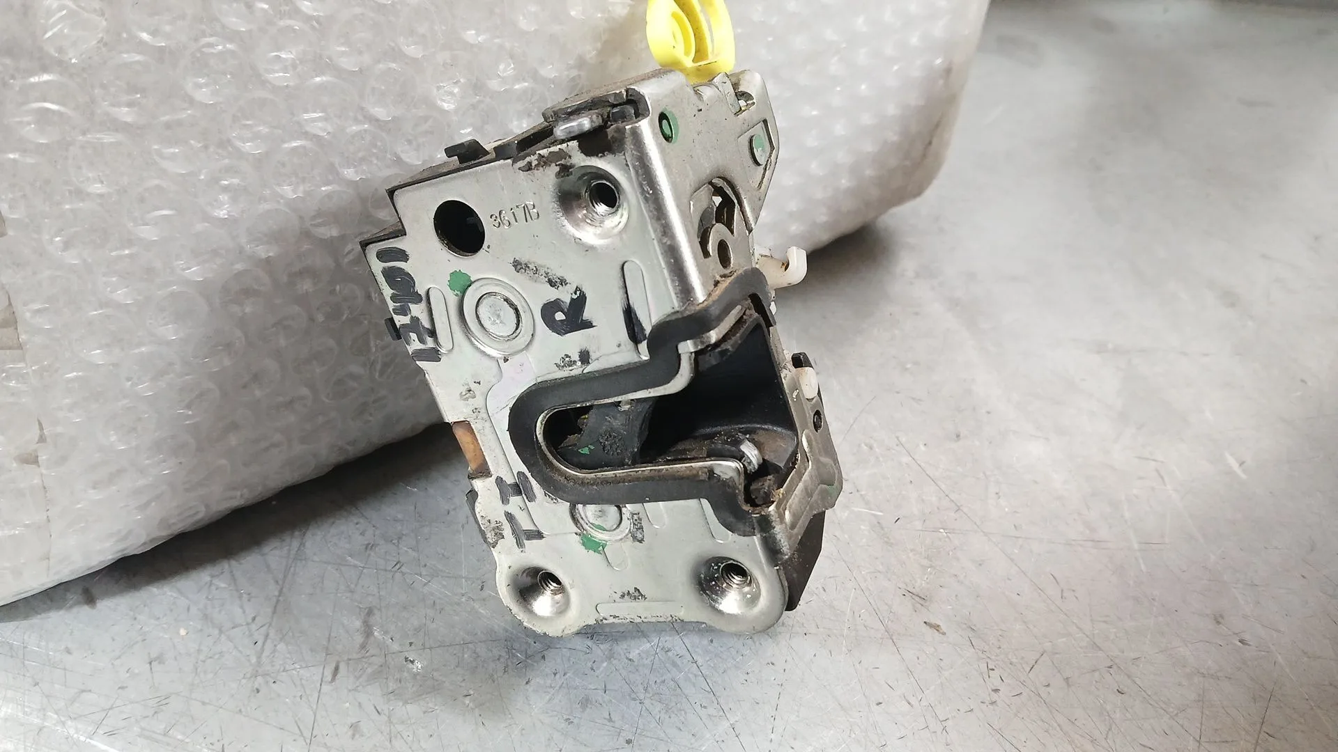 Cerradura Puerta Trasera Izquierda para Dacia Duster (Hs_)