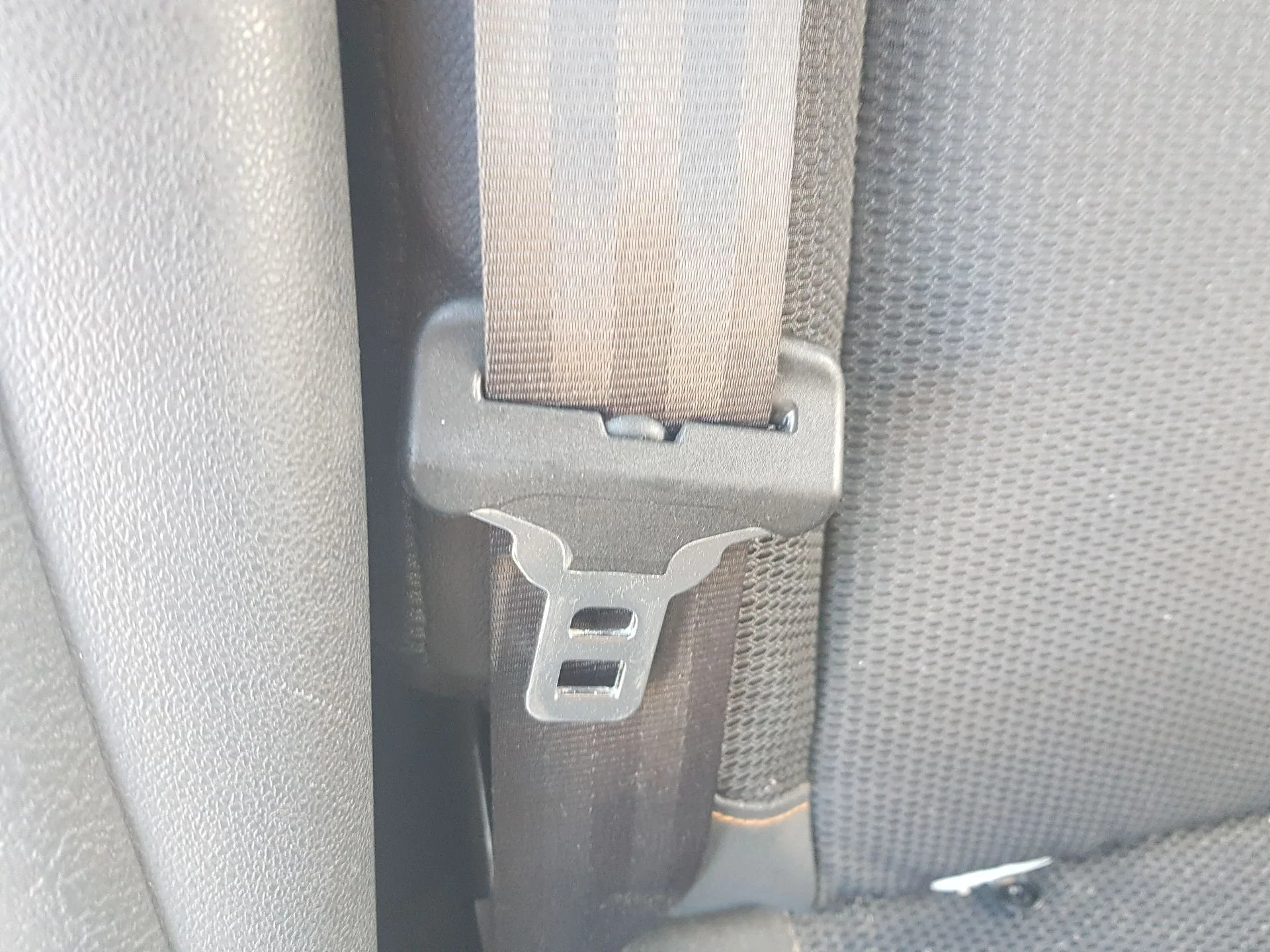 Cinturon Seguridad Trasero Derecho para Dacia Duster (Hs_)