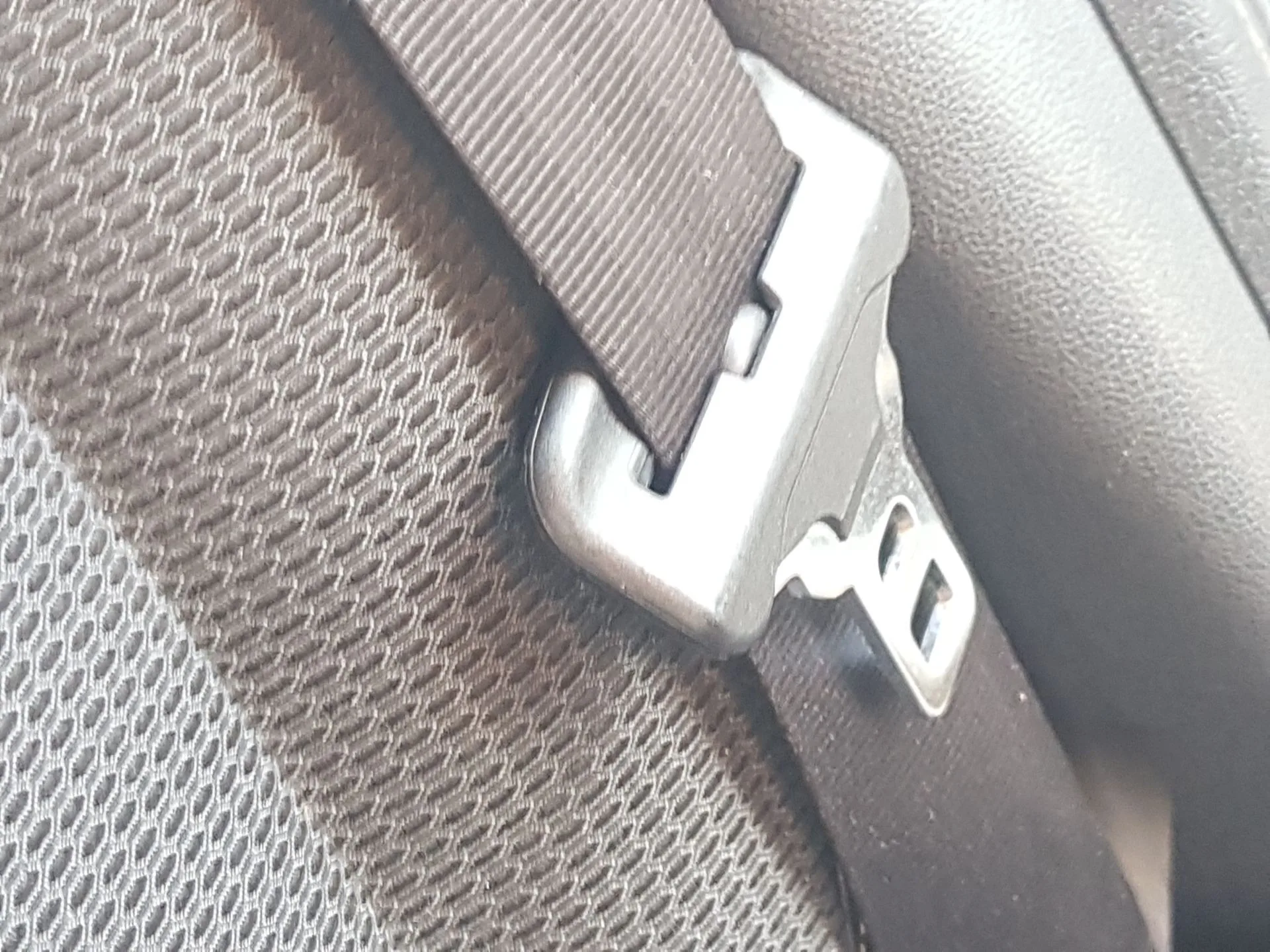 Cinturon Seguridad Trasero Izquierdo para Dacia Duster (Hs_)