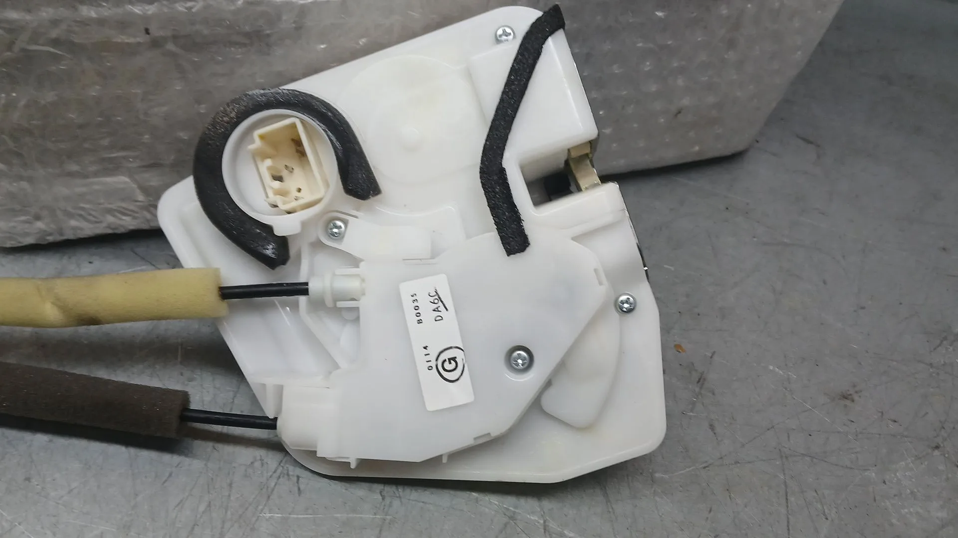 Cerradura Puerta Delantera Derecha para Mazda 2 Hatchback (Dl, Dj)
