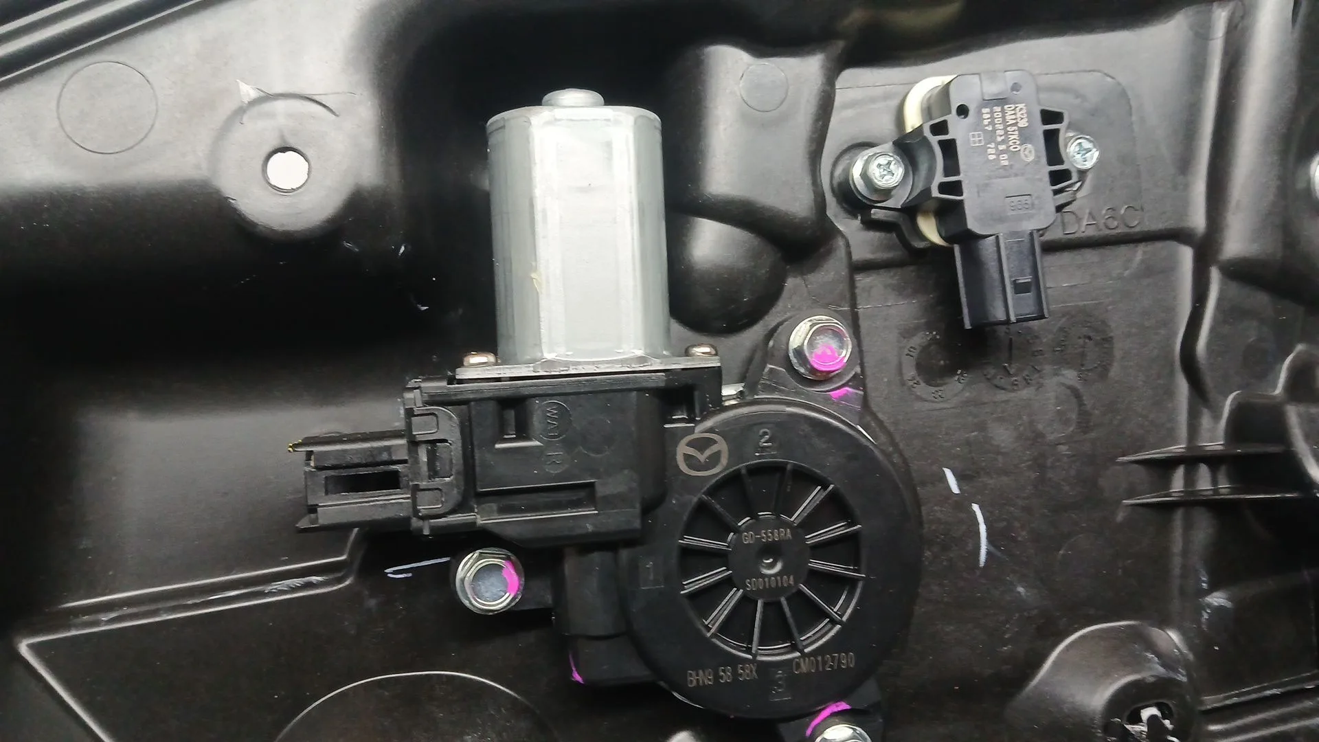 Elevalunas Delantero Derecho para Mazda 2 Hatchback (Dl, Dj)