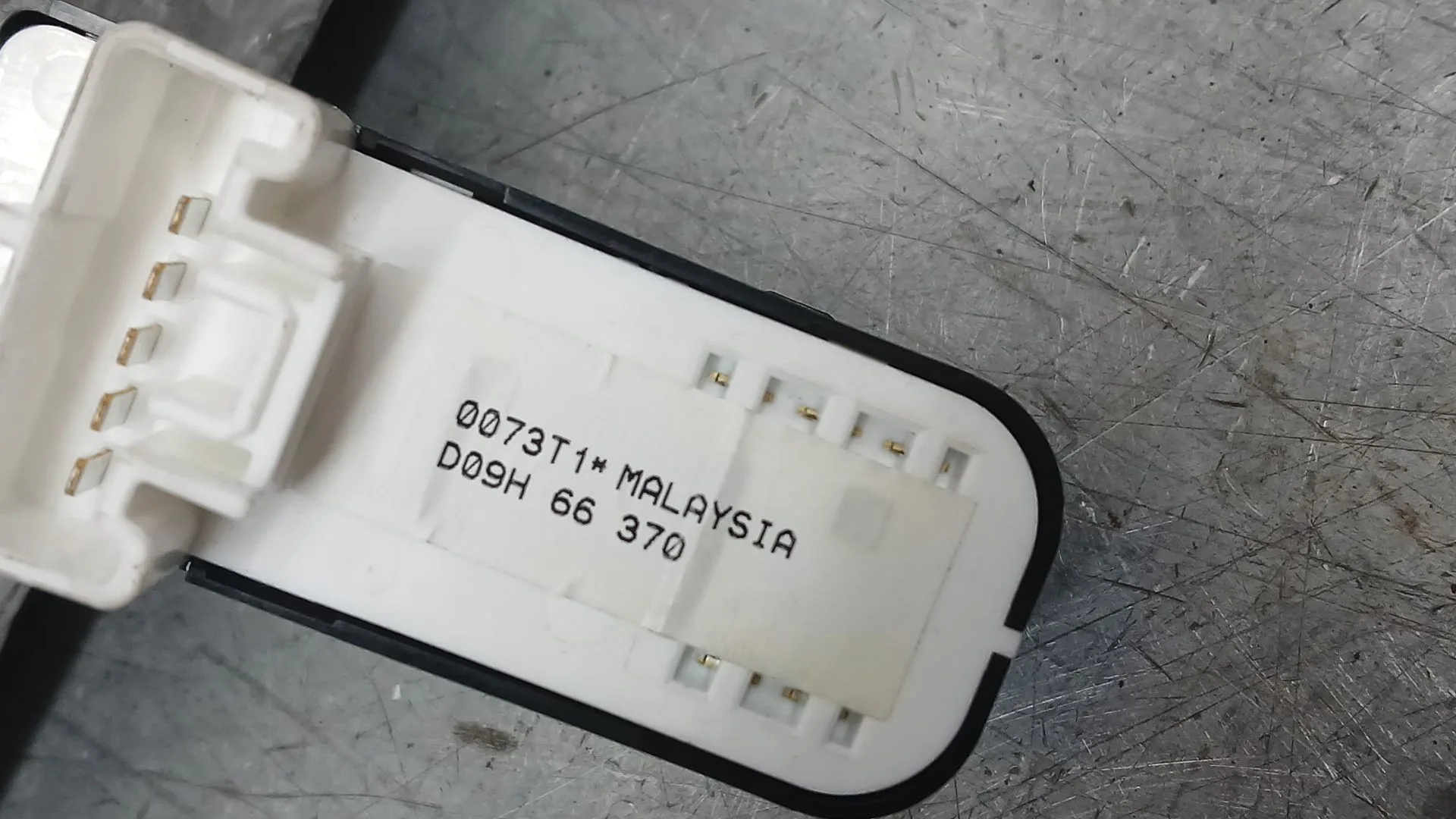 Mando Elevalunas Trasero Izquierdo para Mazda 2 Hatchback (Dl, Dj)