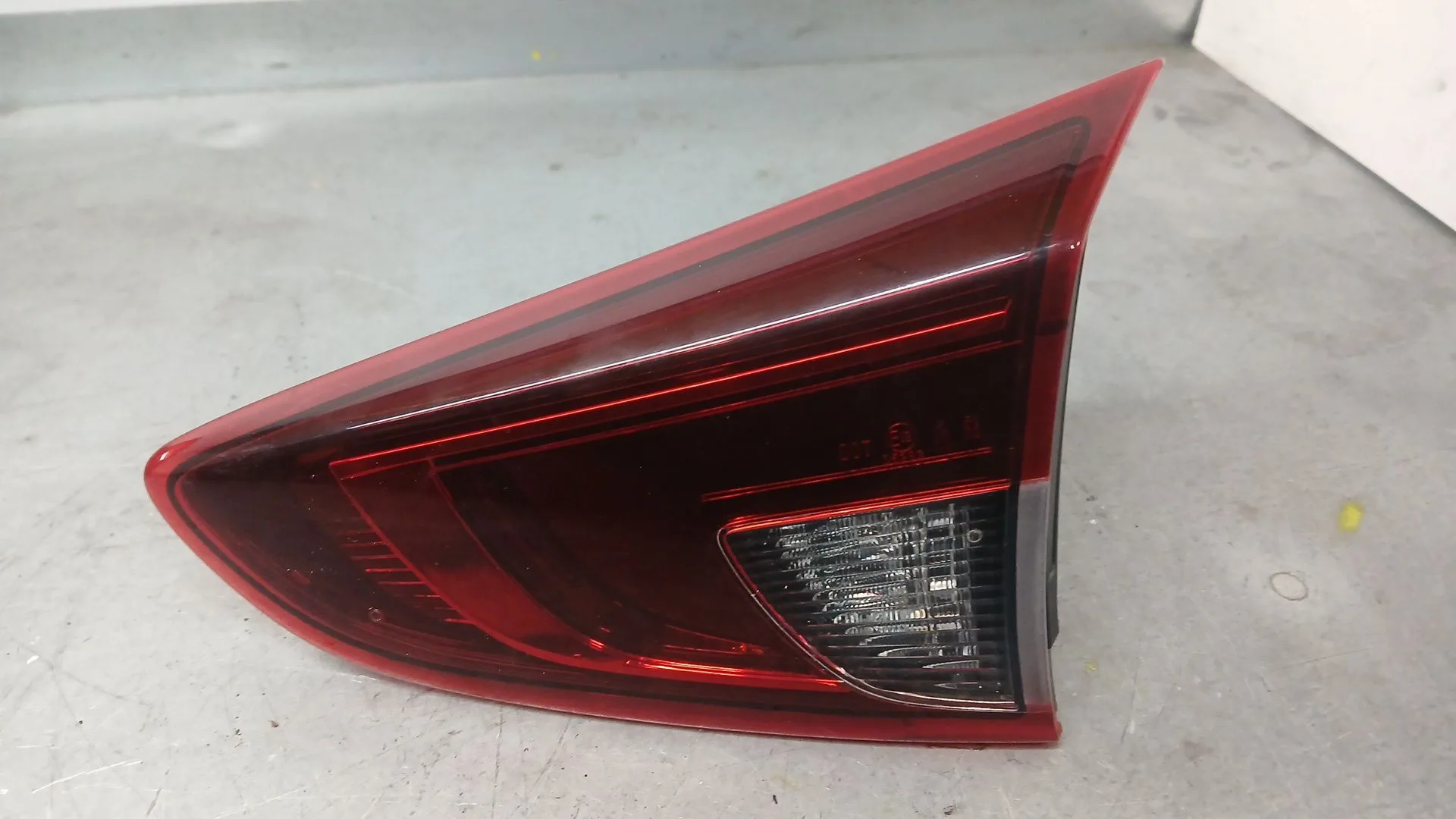 Piloto Trasero Derecho Interior para Mazda 2 Hatchback (Dl, Dj)