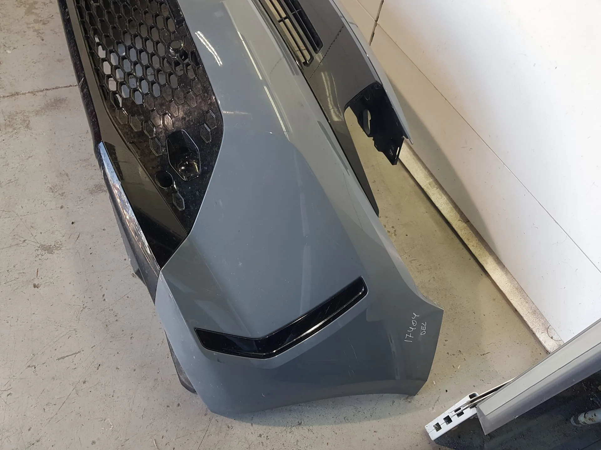 Paragolpes Delantero para Opel Corsa F (P2Jo)