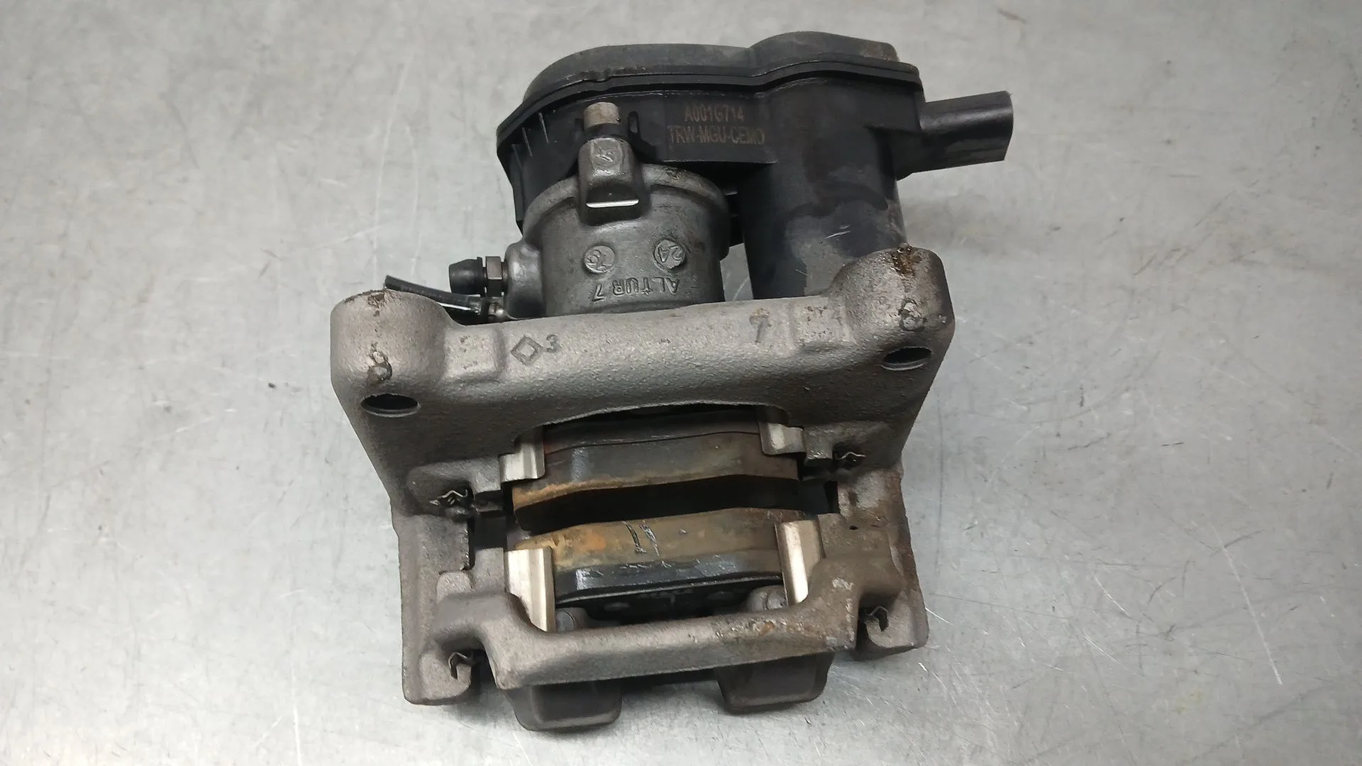 Pinza Freno Trasera Derecha para Opel Corsa F (P2Jo)