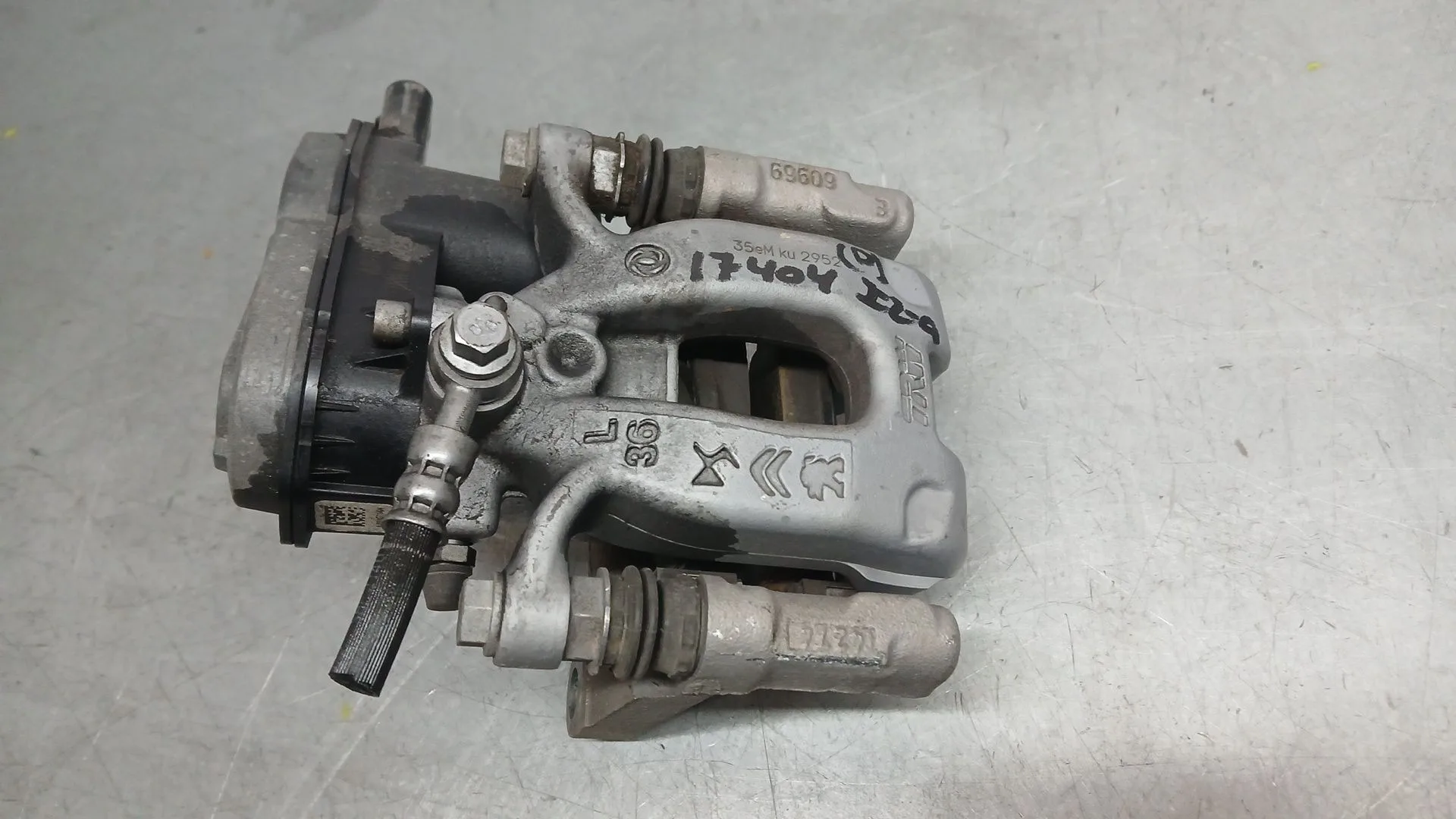 Pinza Freno Trasera Izquierda para Opel Corsa F (P2Jo)