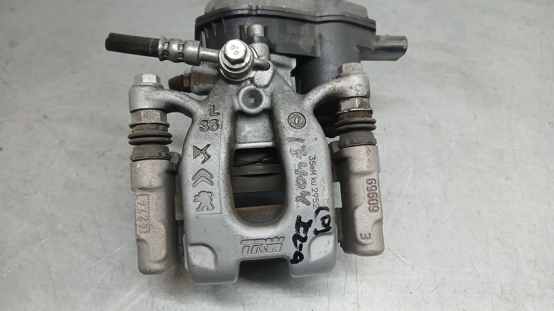 Pinza Freno Trasera Izquierda para Opel Corsa F (P2Jo)