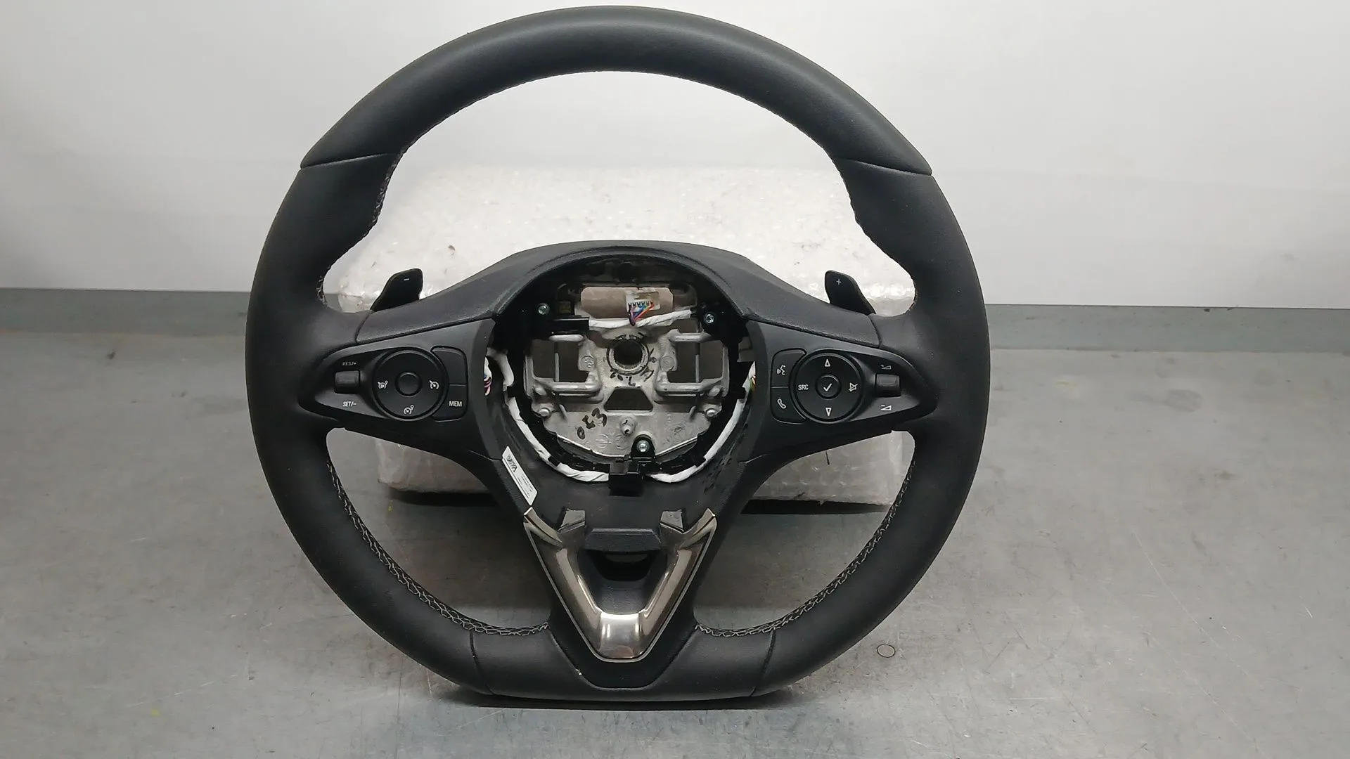 Volante para Opel Corsa F (P2Jo)