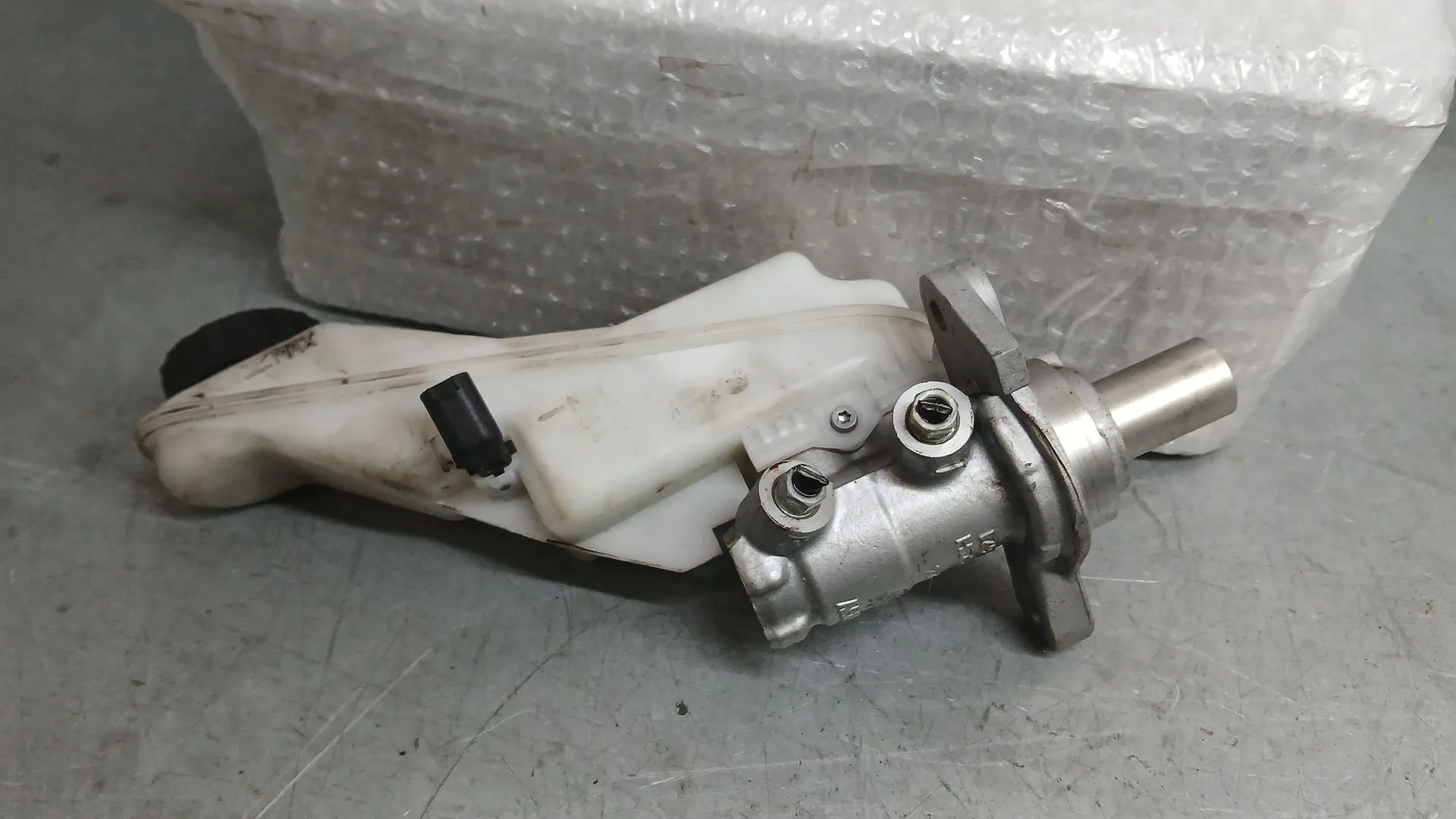 Bomba Freno para Bmw I3 (I01)