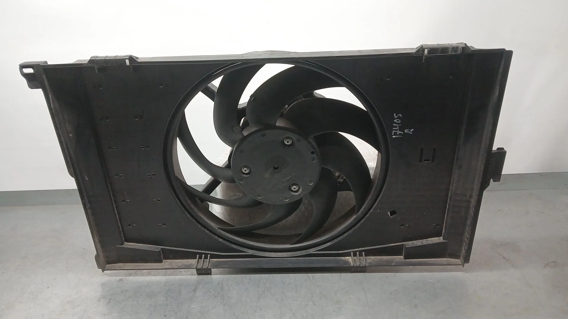 Electroventilador para Bmw I3 (I01)