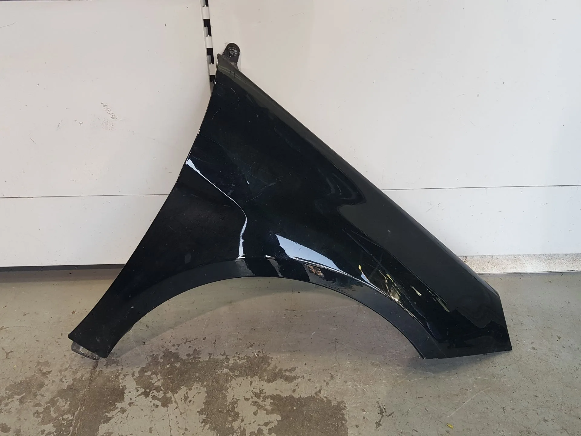 Aleta Delantera Derecha para Mercedes-Benz Clase B Sports Tourer (W245)