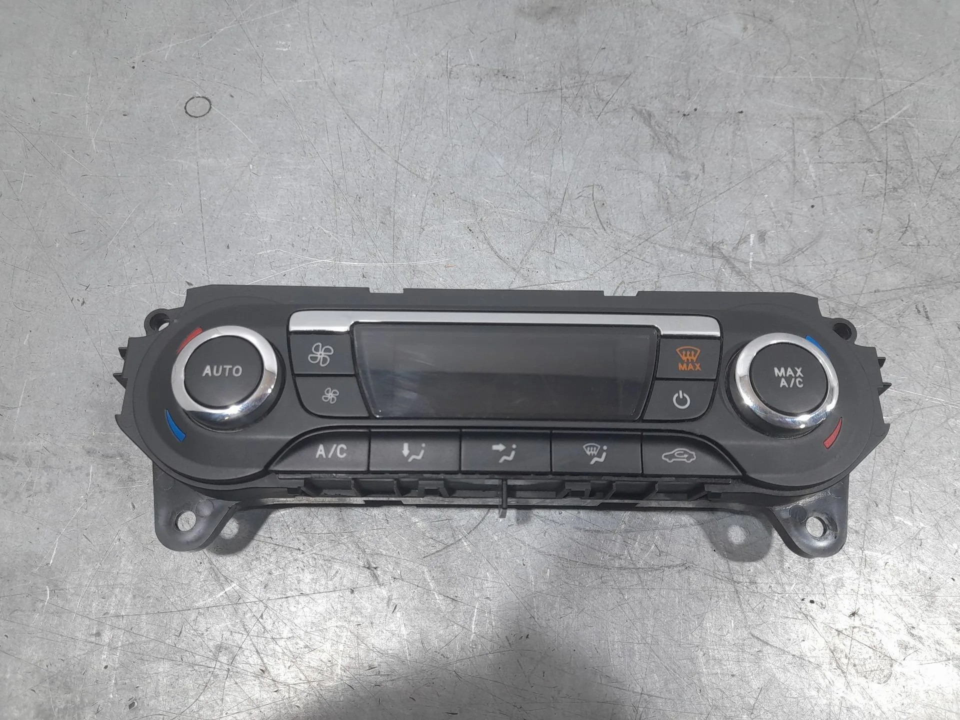 Mando Climatizador para Ford Focus Iii