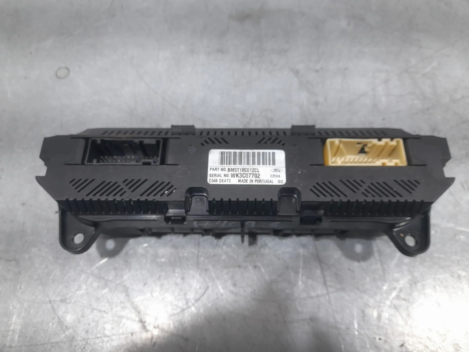 Mando Climatizador para Ford Focus Iii