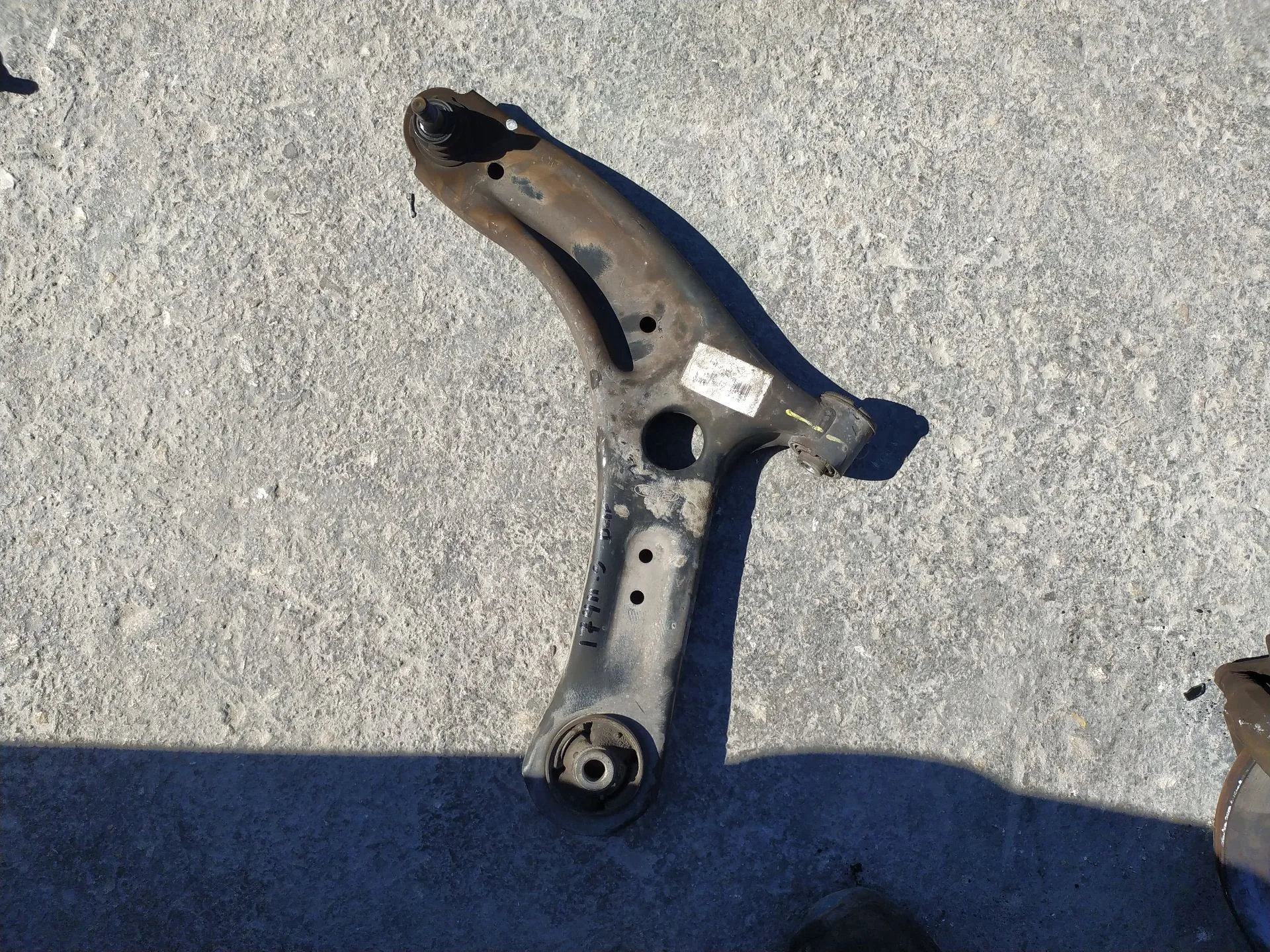 Brazo Suspension Inferior Delantero Derecho para Hyundai I20 Ii (Gb, Ib)