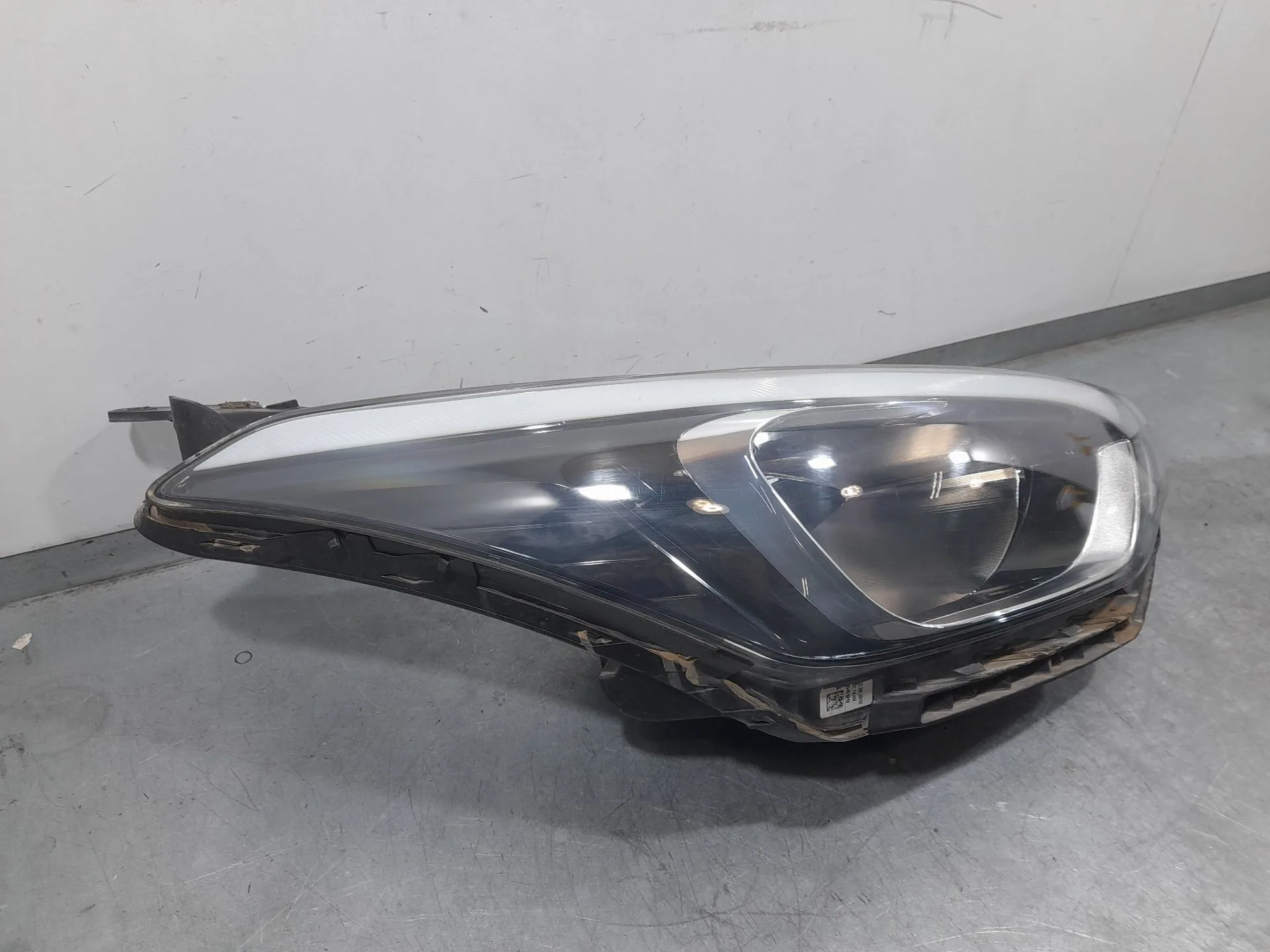 Faro Derecho para Hyundai I20 Ii (Gb, Ib)